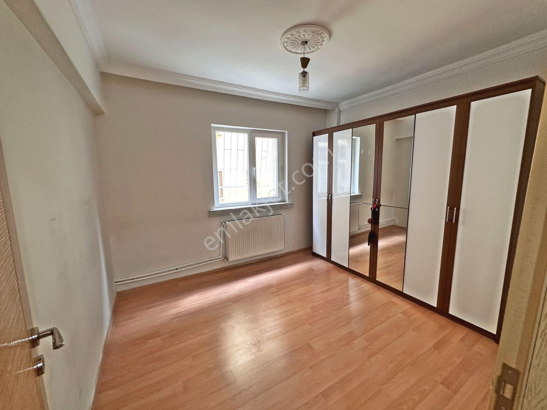 Cebeci Şehitlik Yakınında Full Yapılı Balkonlu 3+1 Kiralık Daire - Görsel 5