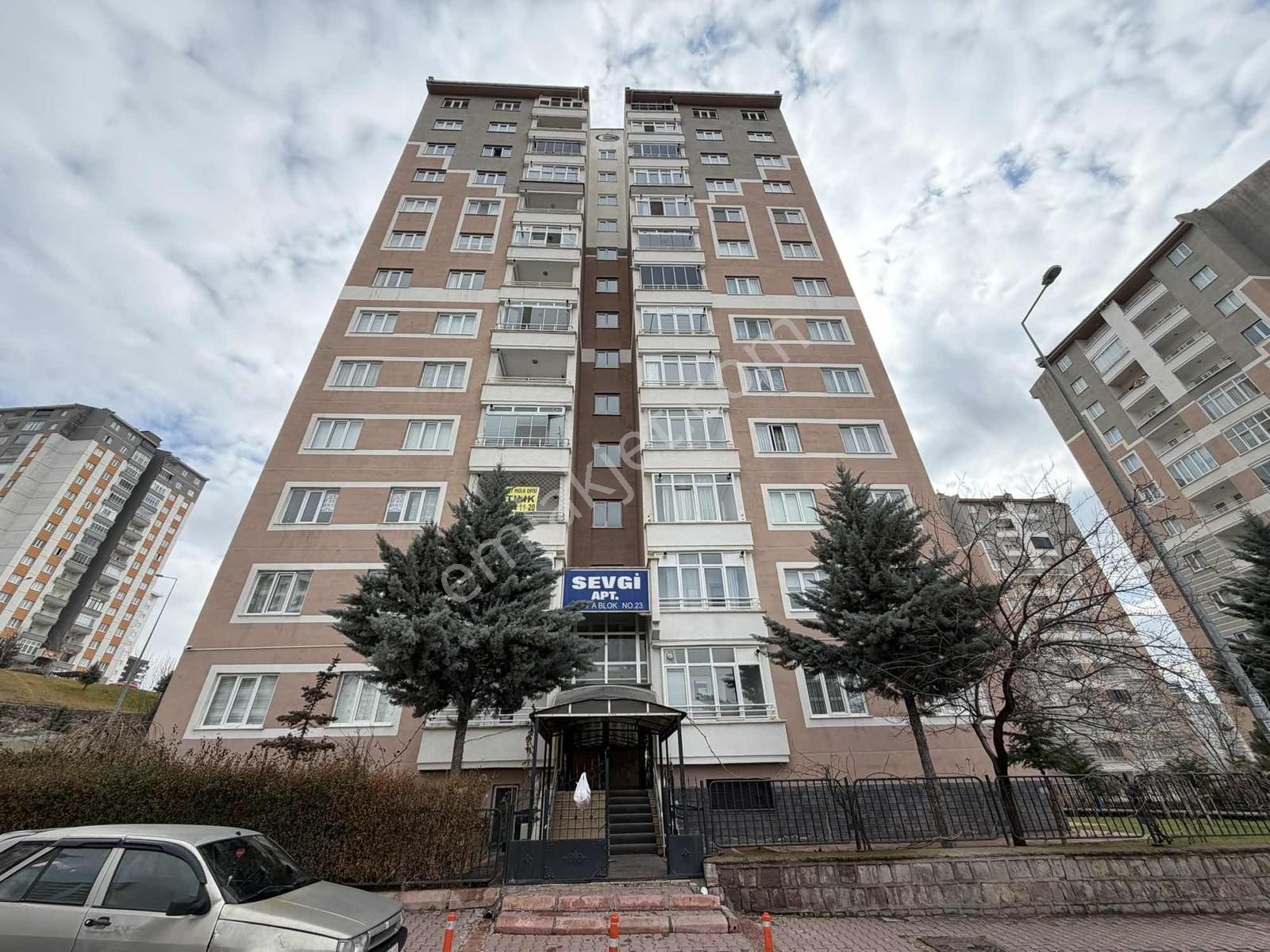 Arakat İldem C Dairesi 3+1 Emsallerinin En Uygunu