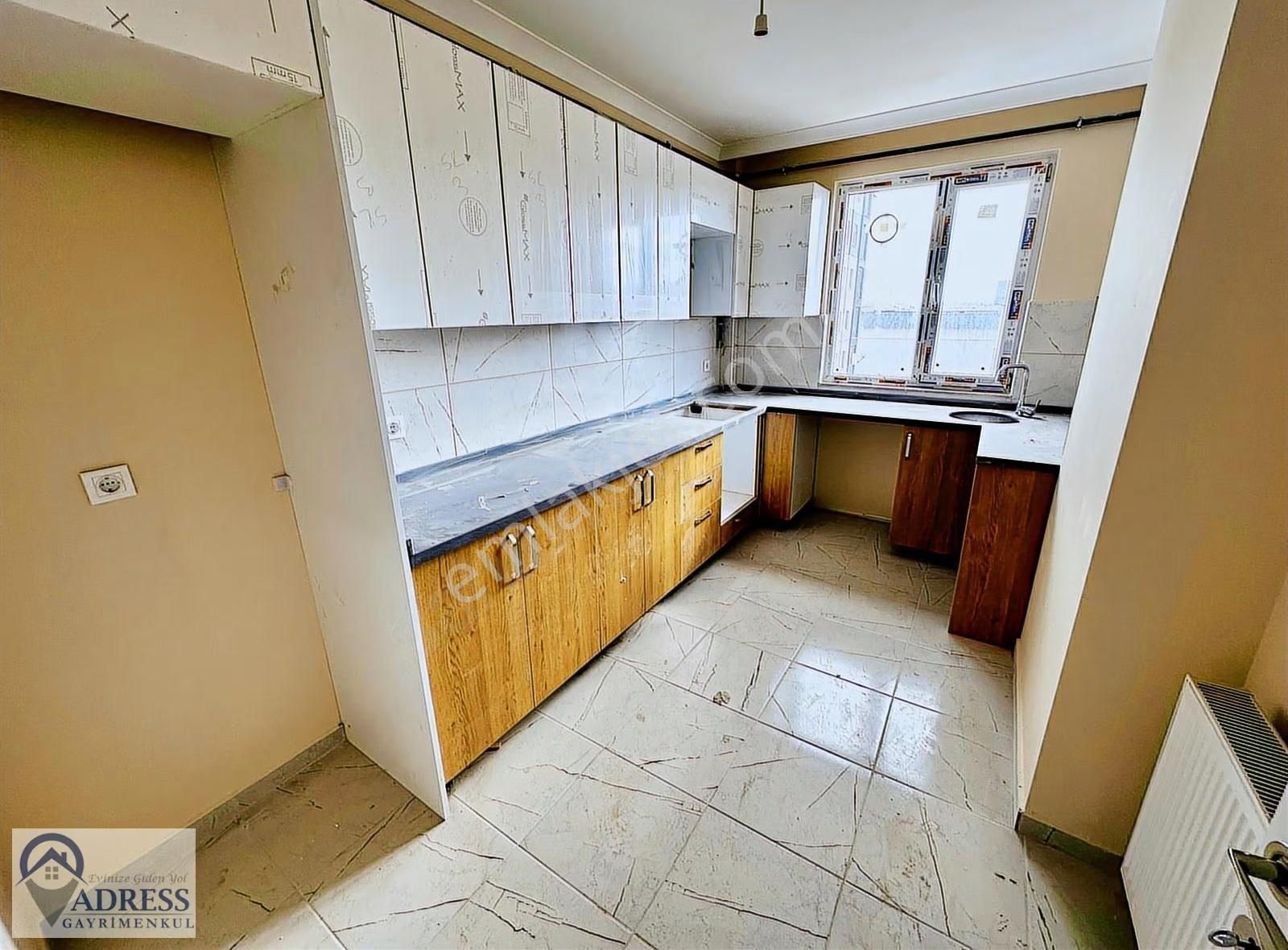 Sancaktepe Aksu Life Evleri Kapalı Mutfak Geniş 2,5+1 Kiralık