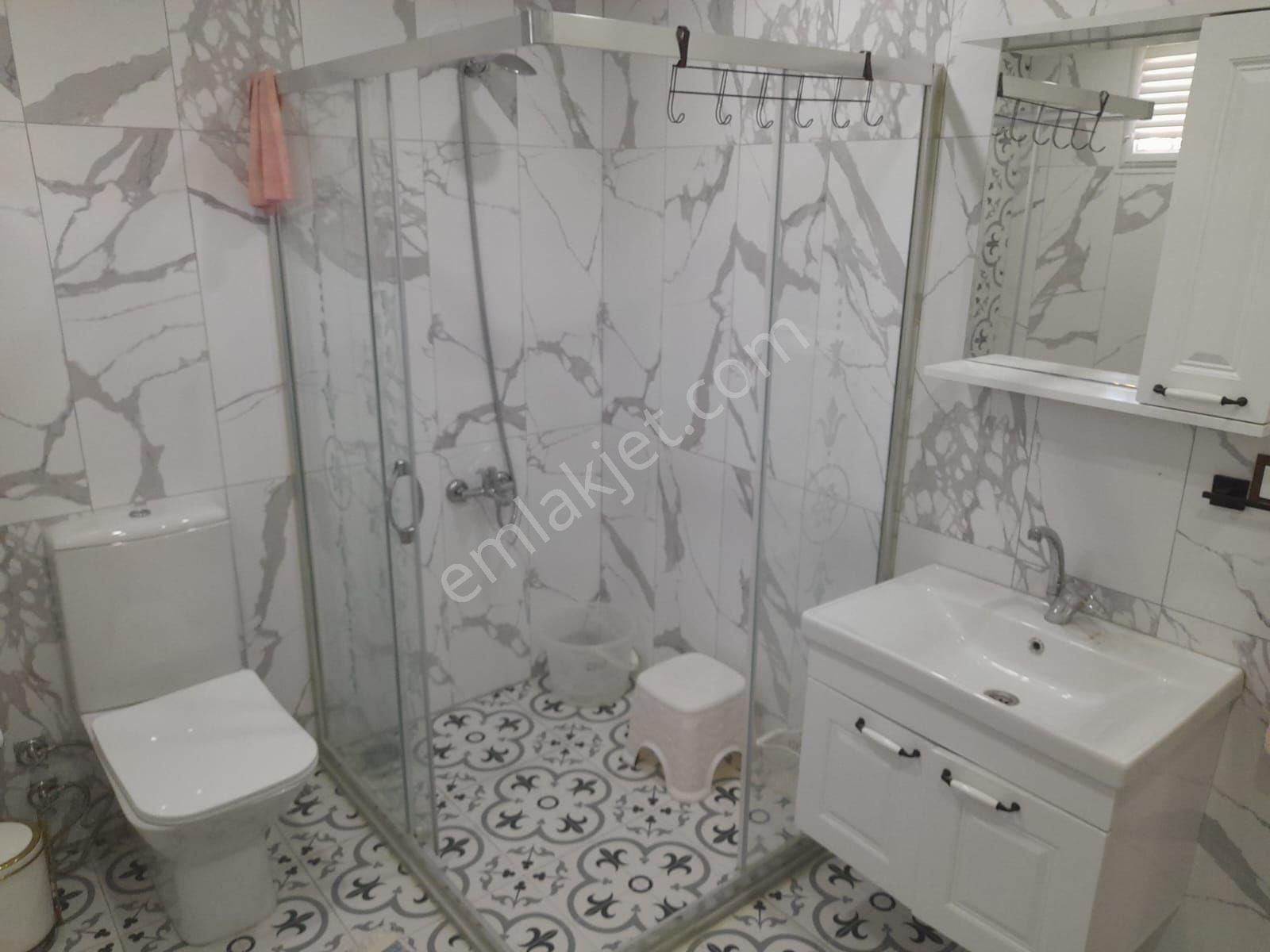 Şekerlerden Fsm Bulvarına Çok Yakın Eşyalı 2+1 Kiralık Daire - Görsel 11