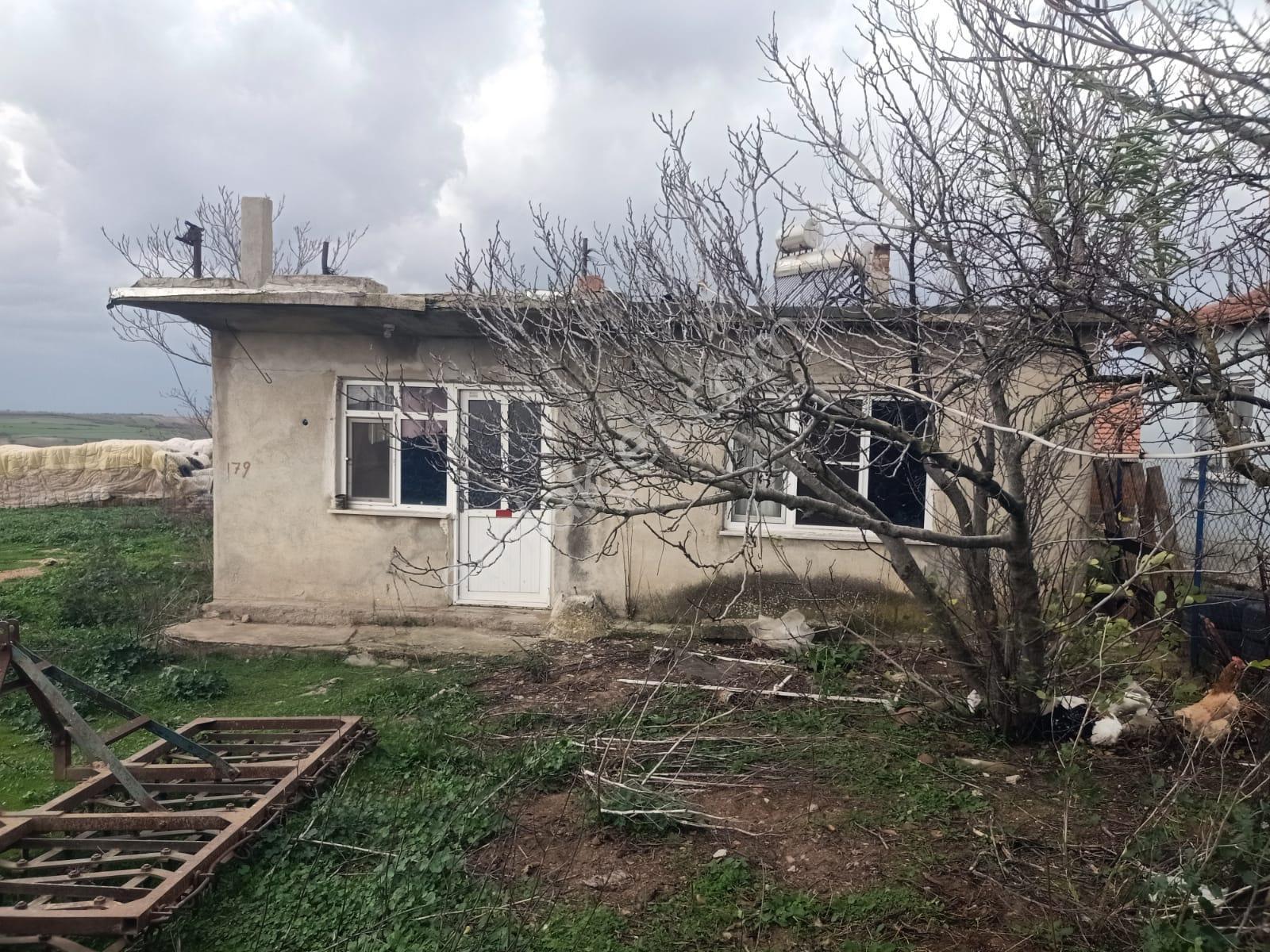 Yaren Emlaktan Malkoç Köyü Betonarme Müstakil Bahçeli Ev - Görsel 9