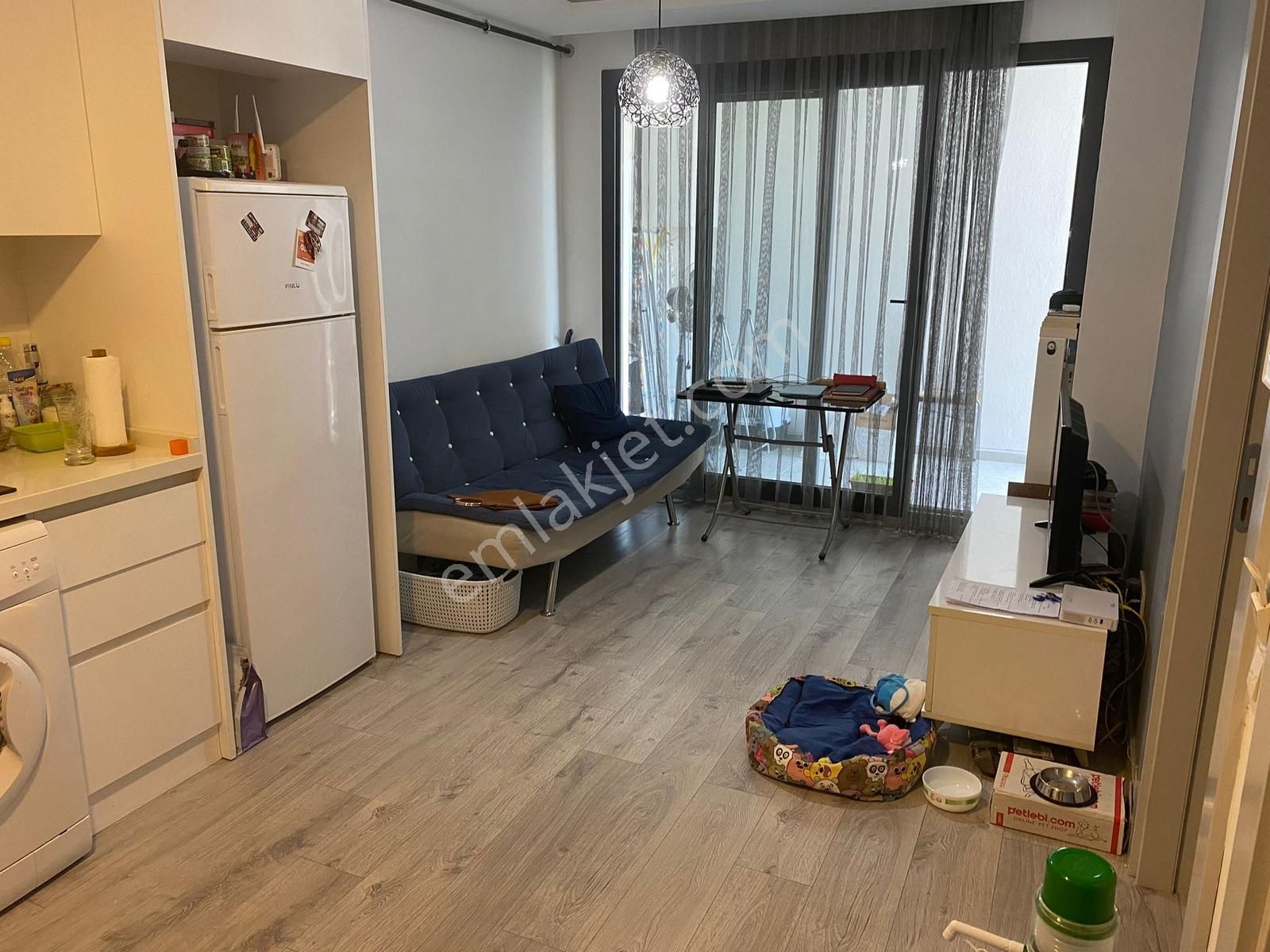 Bornova Erzene Mah.kiralık Full Eşyalı 1+1 Daire - Görsel 2