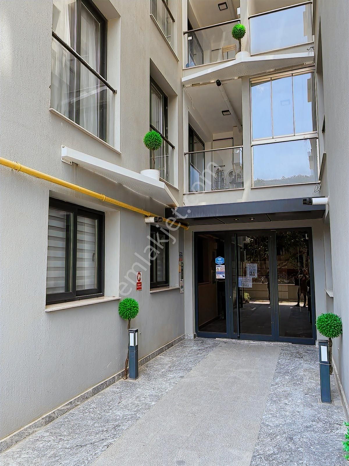 Bornova Erzene Mah.kiralık Full Eşyalı 1+1 Daire - Görsel 17