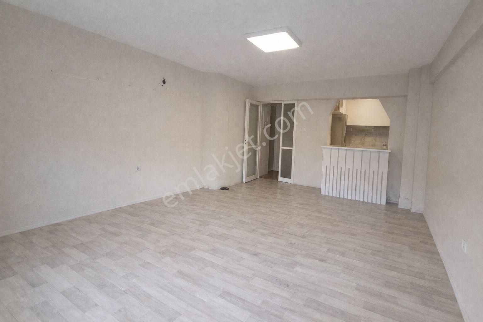 Bostanlı' Da Mürşide Akyüz Yakını 3+1 - Görsel 3