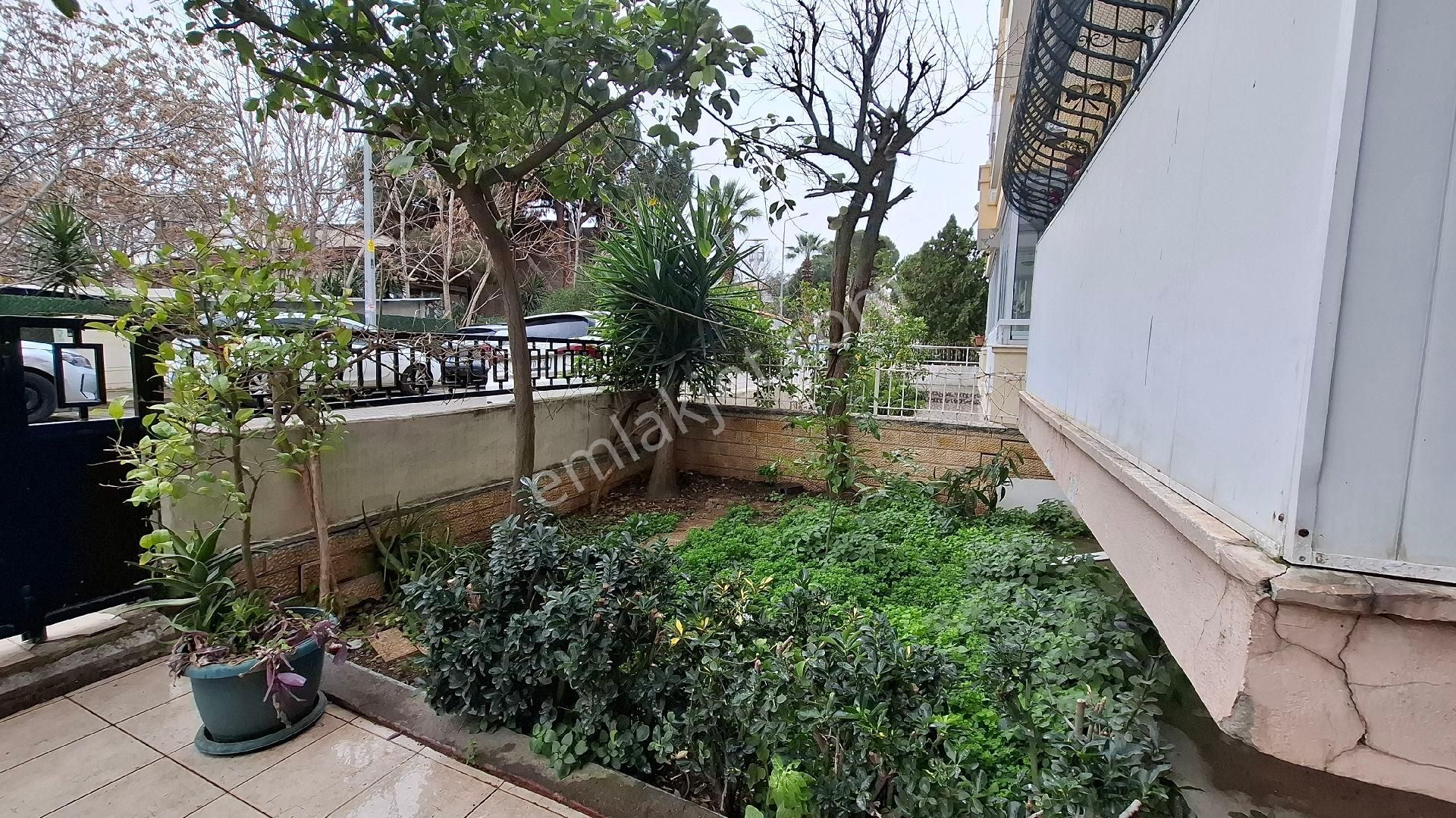 Bostanlı' Da Mürşide Akyüz Yakını 3+1 - Görsel 15