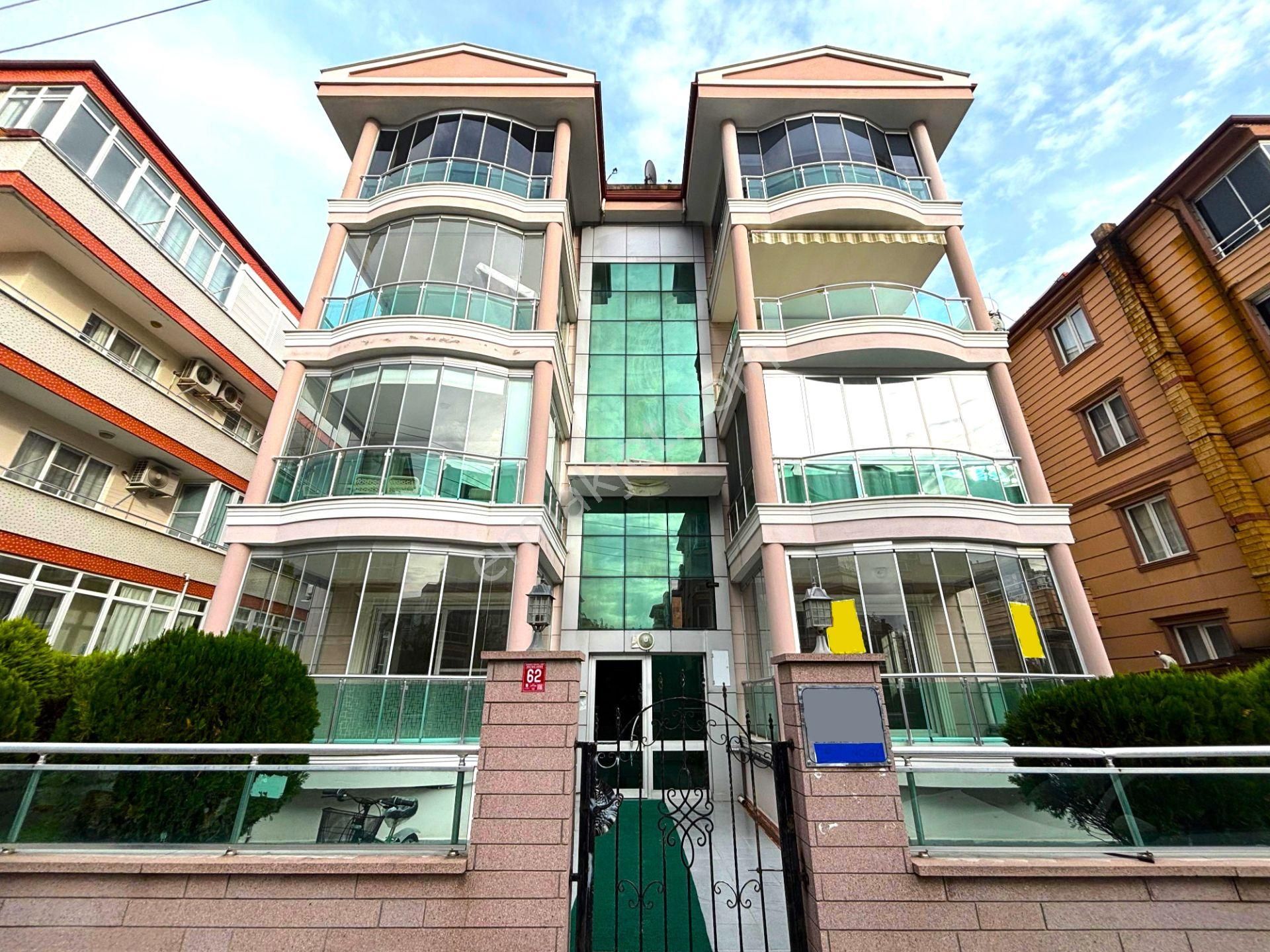 𝄞melodi'den Akçay Merkez'de 3+1 Ön Cephe Ayrı Mutfaklı Ebeveyn Banyolu Cam Balkonlu Daire