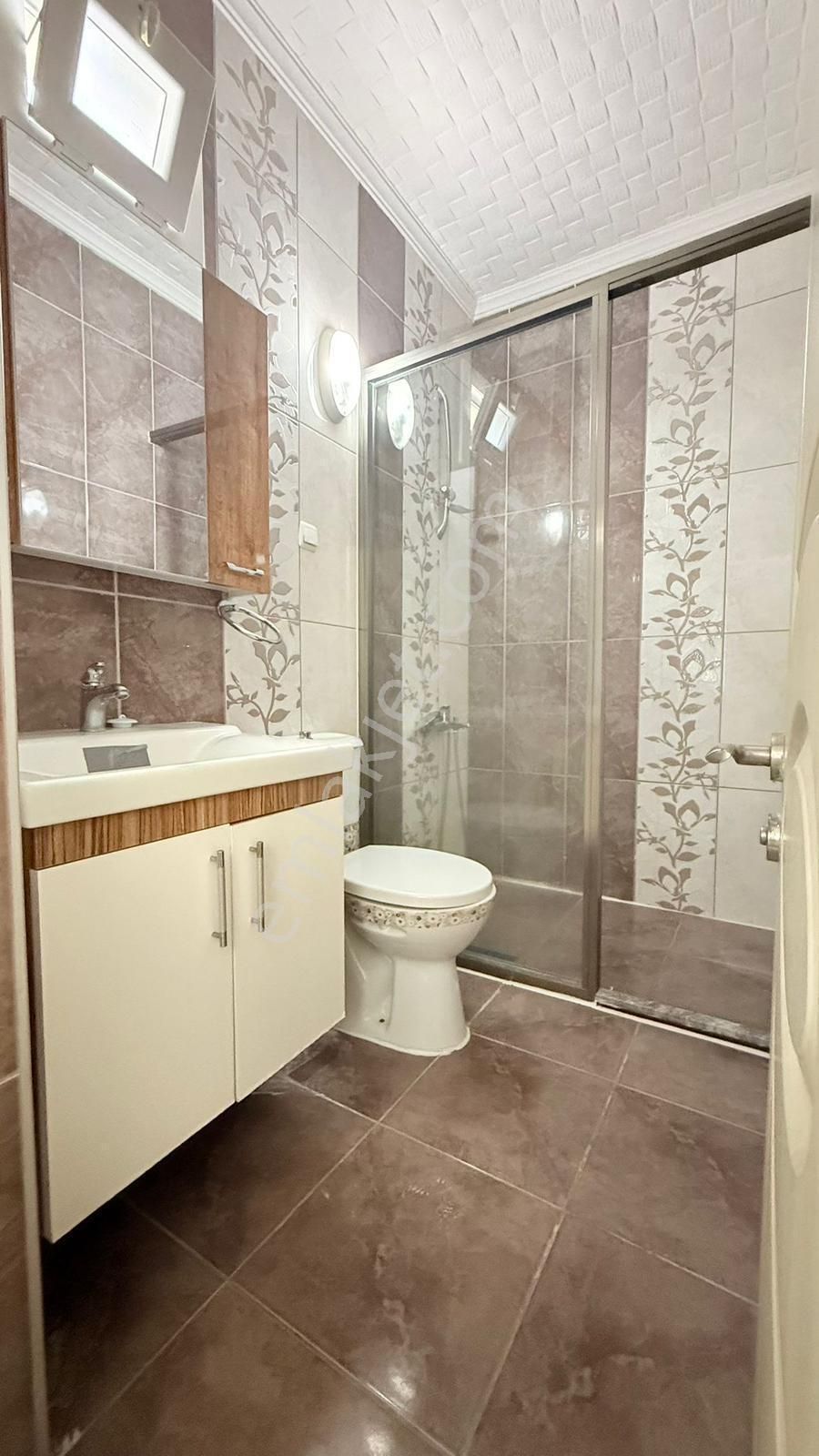 Didim Efeler Mah Site İçerisinde 3+1 Açık Mutfaklı Köşe Başı Trıplex Villamız Satışdadır - Görsel 28