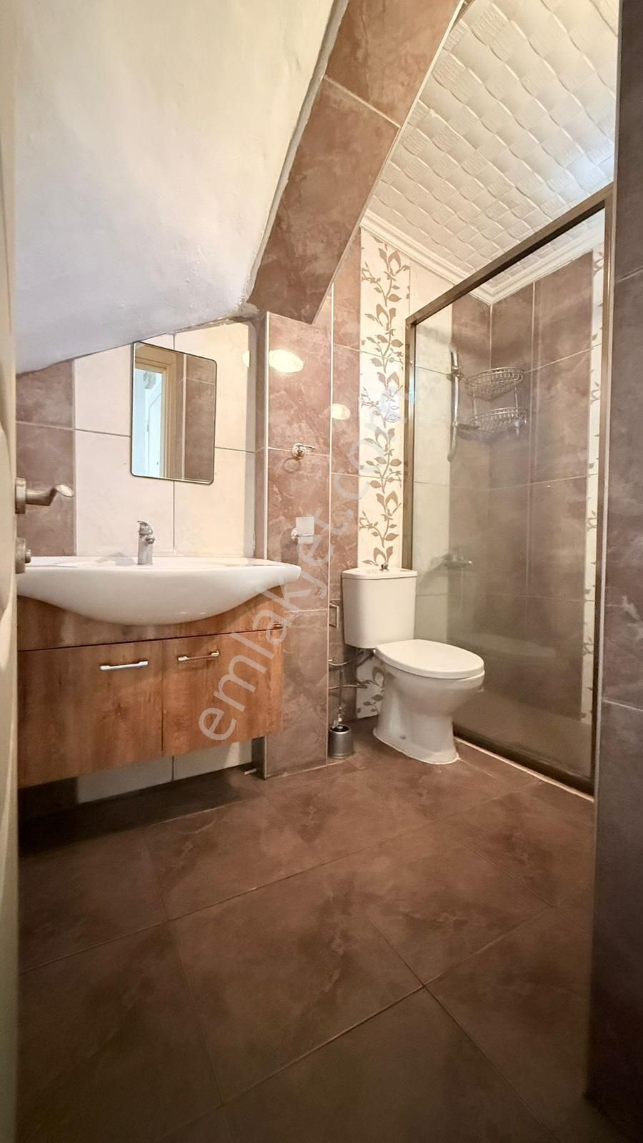 Didim Efeler Mah Site İçerisinde 3+1 Açık Mutfaklı Köşe Başı Trıplex Villamız Satışdadır - Görsel 26