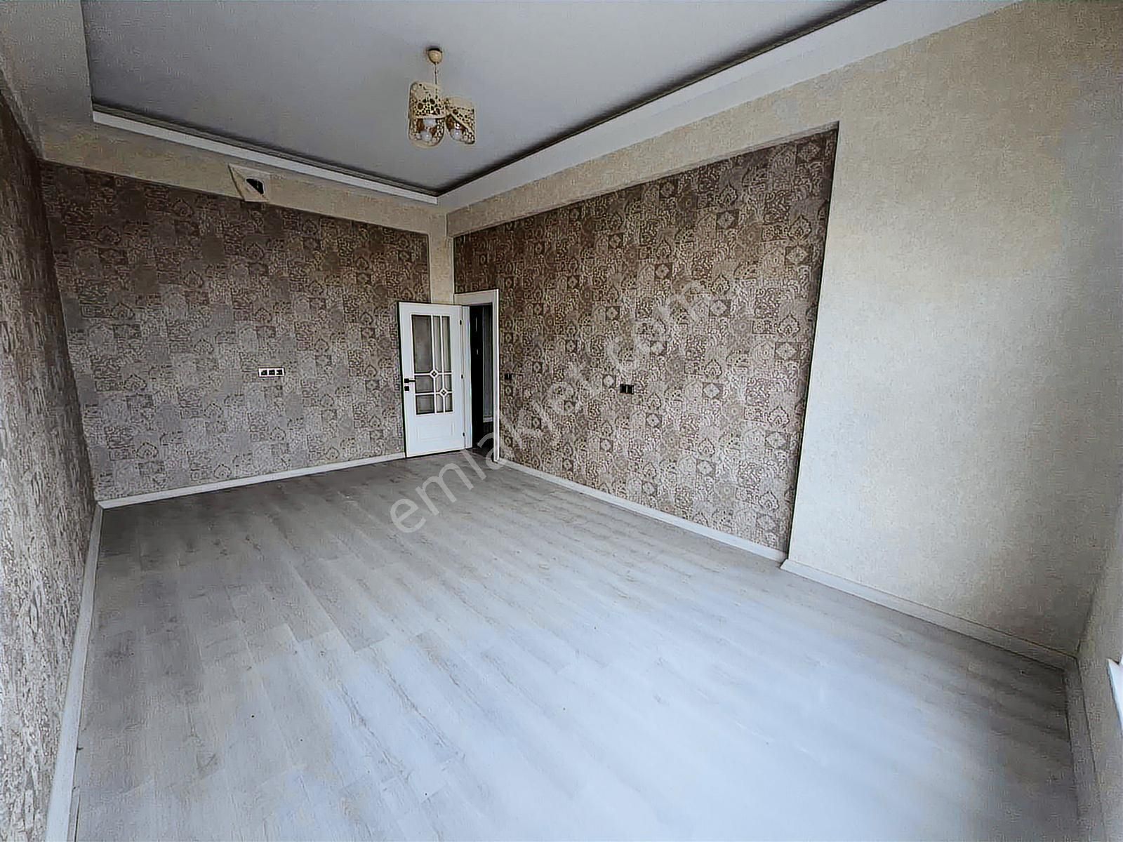 Konumdan Herşeyi Yapılı Oturuma Hazır Lüks Satılık Daire - Görsel 3