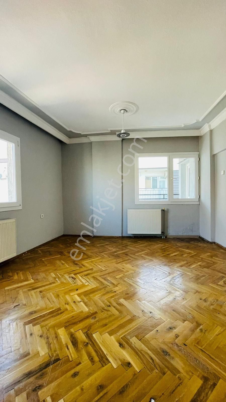 Doğanay Mahallesinde Köşe Konumda Fırsat 3+1 Daire! - Görsel 2