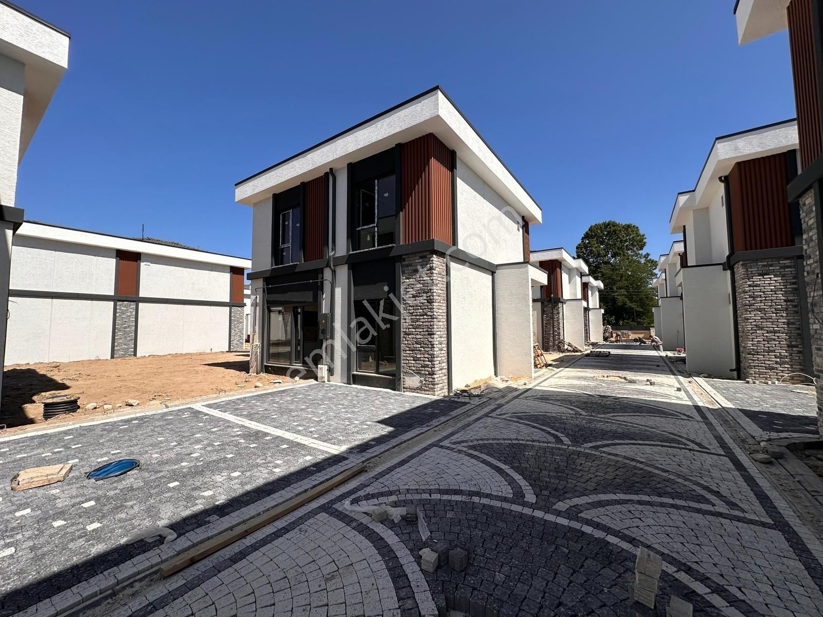 Serdivan'da 4+1 Tam Müstakil Villalar - Görsel 34