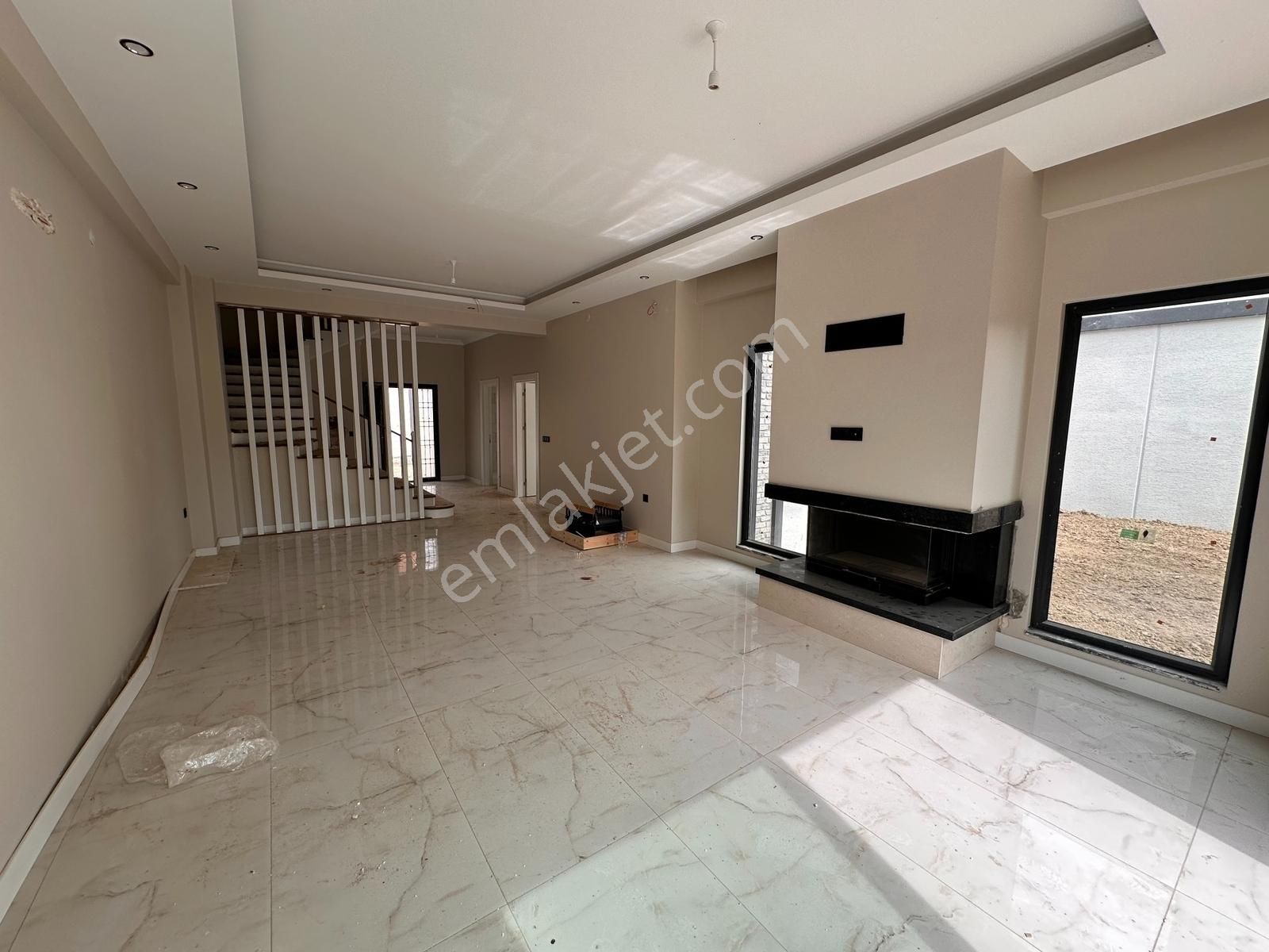 Serdivan'da 4+1 Tam Müstakil Villalar - Görsel 26