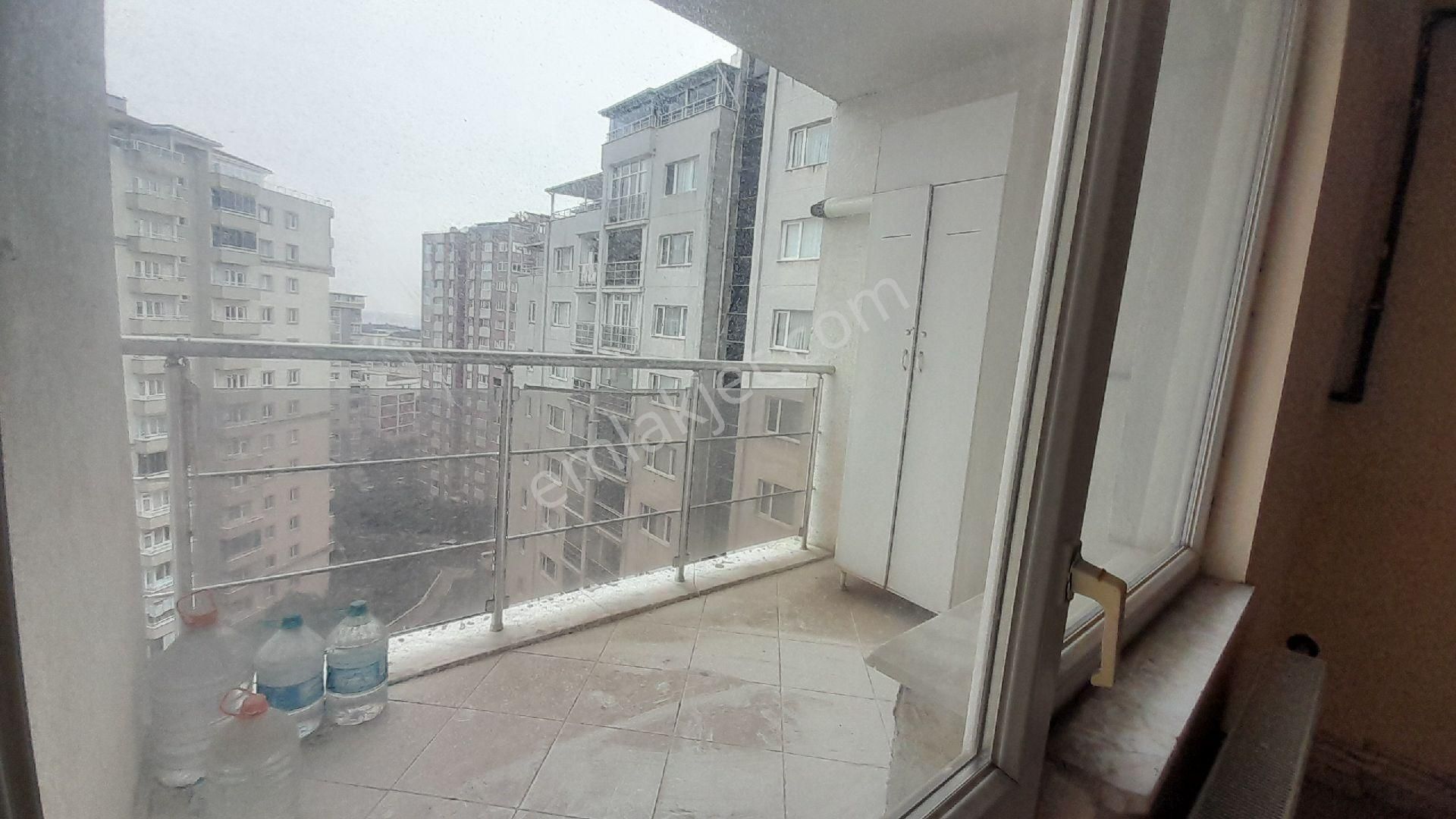 Sera Konutların'da Satılık 2+1 - Görsel 18