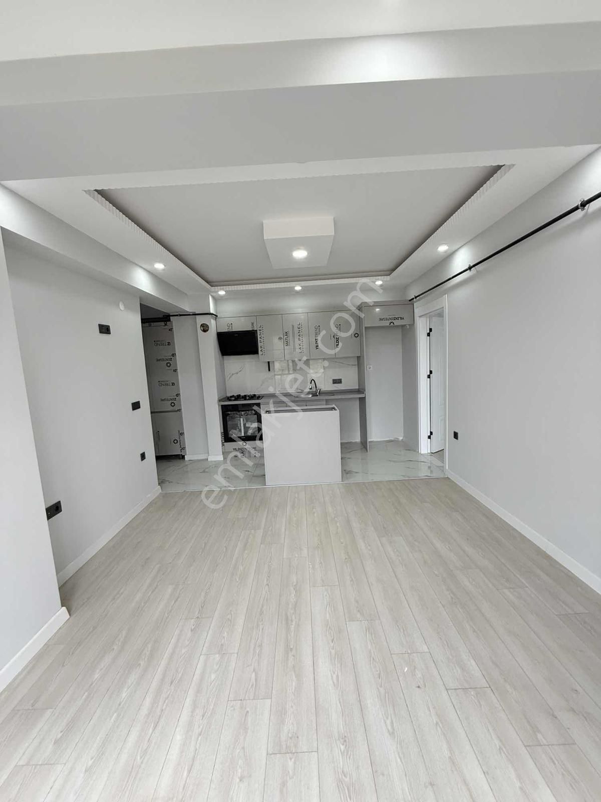 Bu Fiyata Böylesi Yok Y.ısıtma Yatay Mimari Lüks1+1 Yetişen Alır