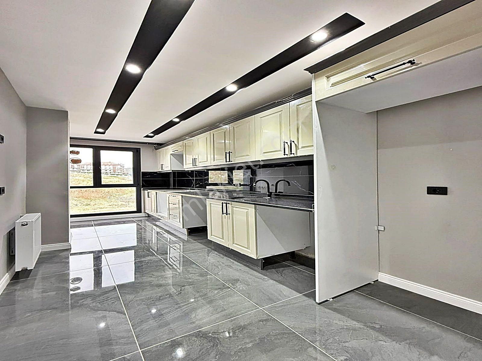 Beylikdüzü Marinada Lüks Konseptli 3+1 Sıfır Daire !!! - Görsel 7