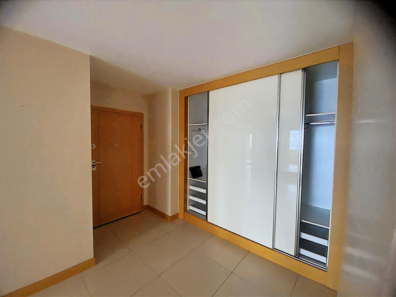 Alacaatlı Lotus Evleri Sitesinde Arakat Kiralık 4+1 Daire - Görsel 15