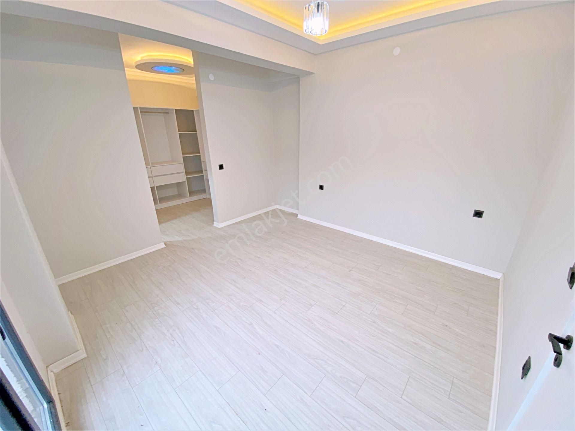 🌀gültaş Emlaktan Akçay Kızılkeçilide Satılık 4+1 Ultra Şık Tasarımlı Villa Sizleri Bekliyor - Görsel 17