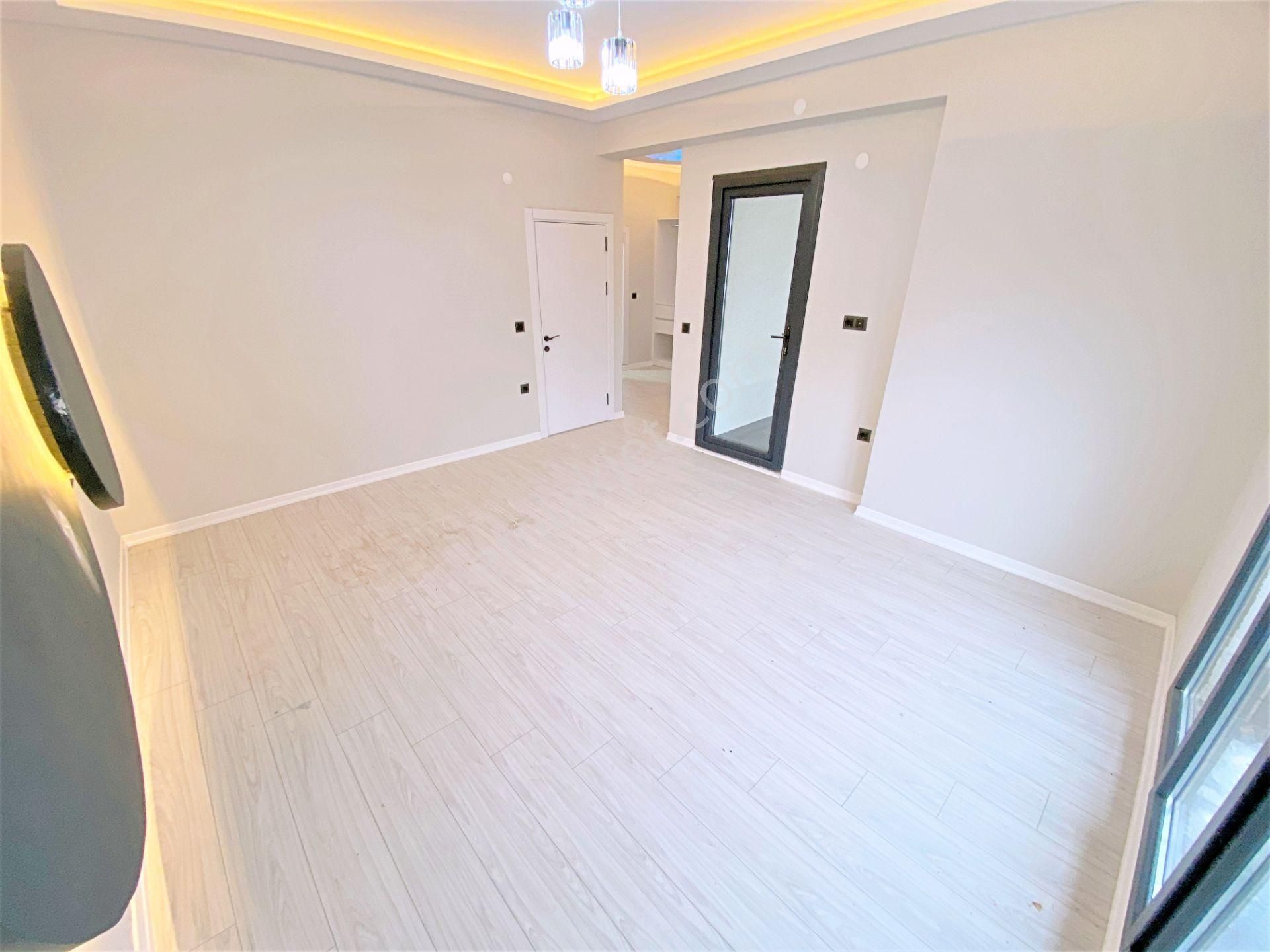 🌀gültaş Emlaktan Akçay Kızılkeçilide Satılık 4+1 Ultra Şık Tasarımlı Villa Sizleri Bekliyor - Görsel 32