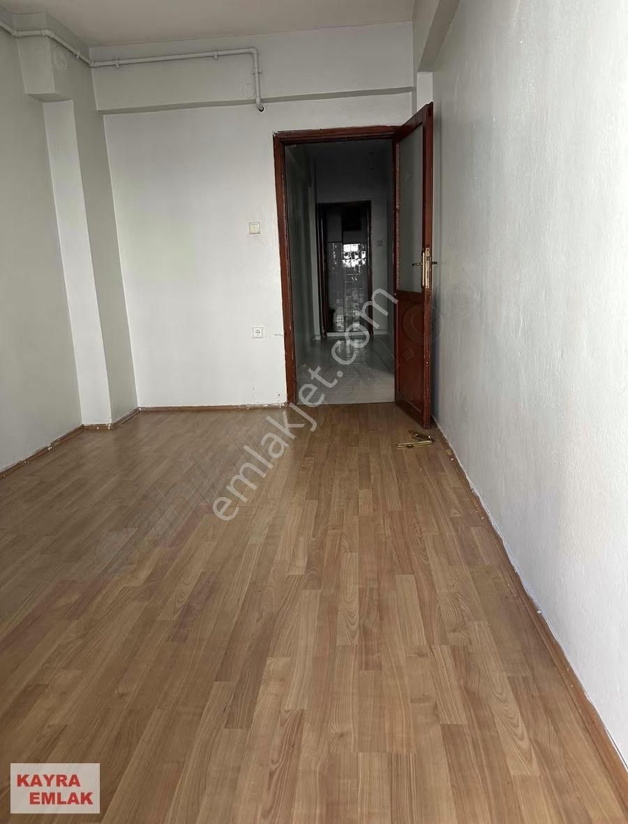 Şinasi Kurşun Caddesine Yakın Arakat Daire - Görsel 4