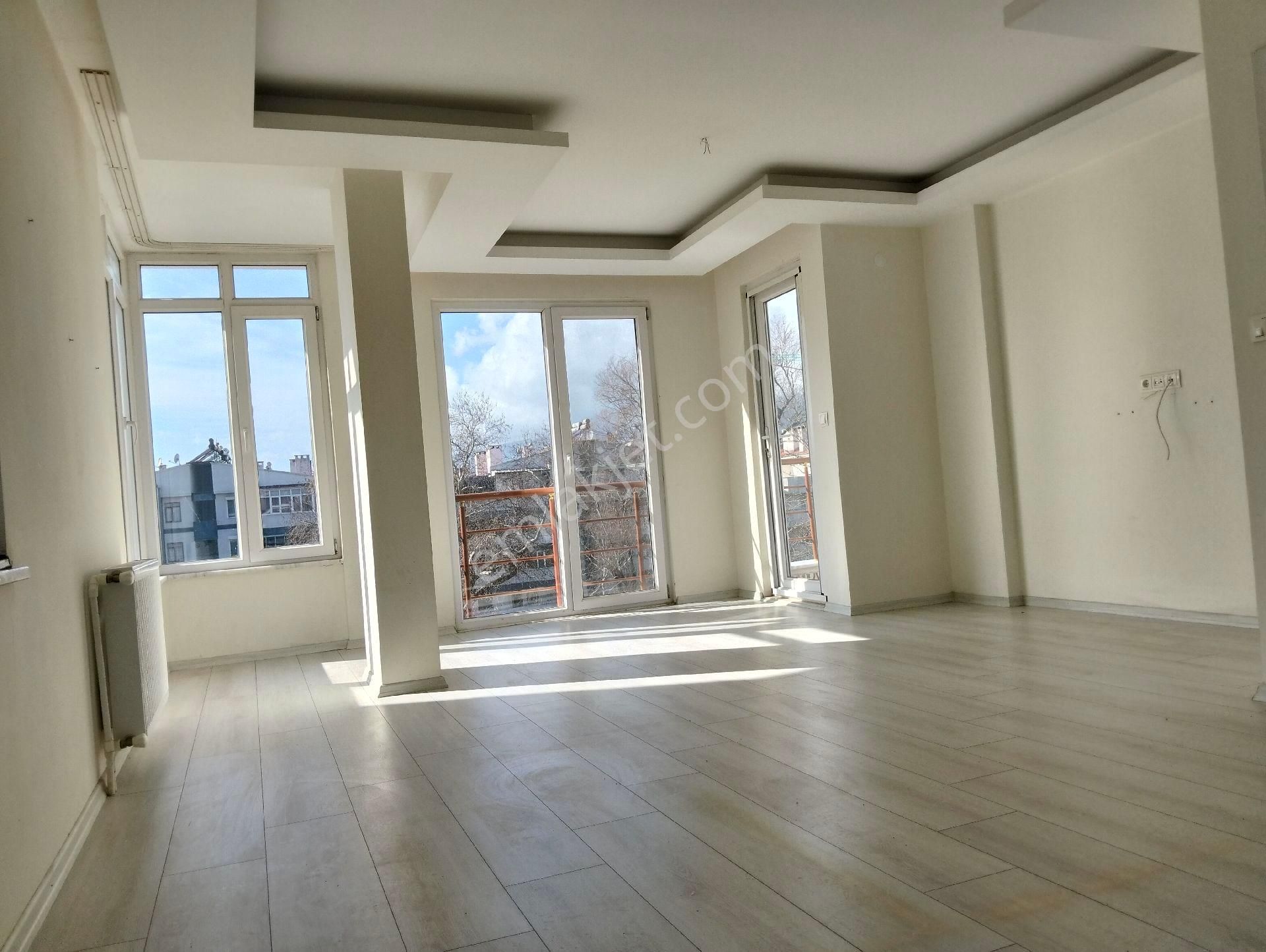 Akçay Merkezine Yakın Doğalgazlı - Görsel 4