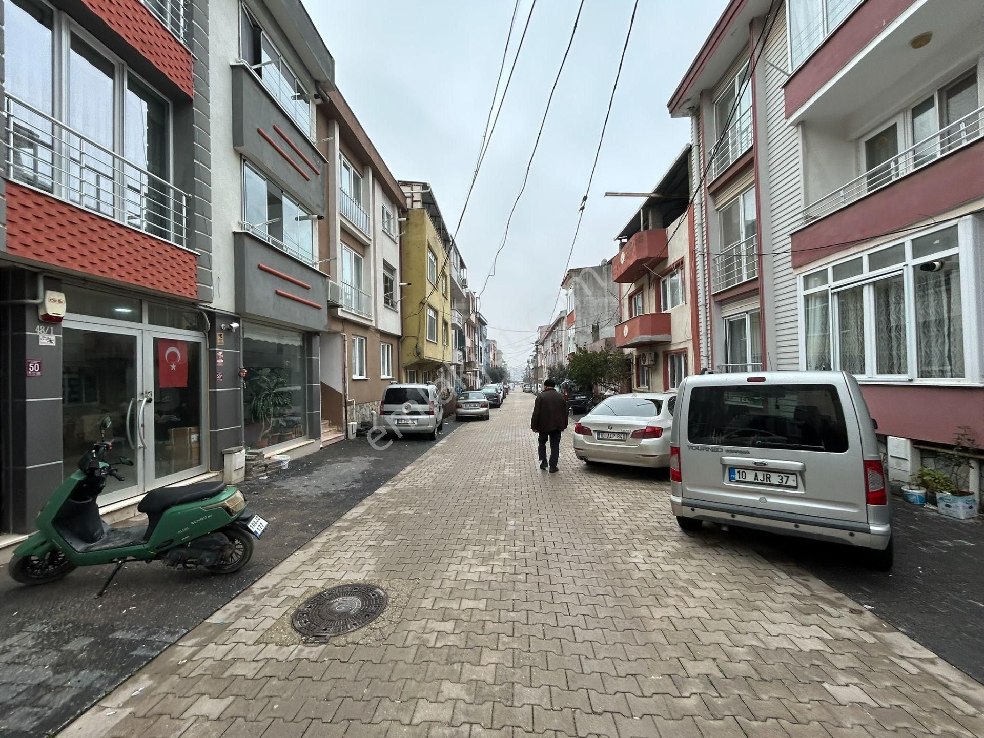 Cihan Emlaktan Satılık 100.yılda, Yüksek Giriş, Bahçeli, 6 Yaşında, Yeni, Masrafsız 2+1 Daire - Görsel 31