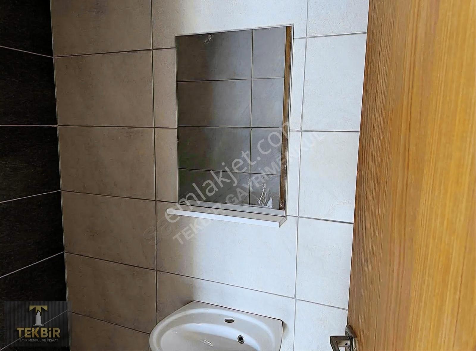 Tekbir Gayrimenkulden Esenler Kuzey Emlak 3+1 Daire - Görsel 9