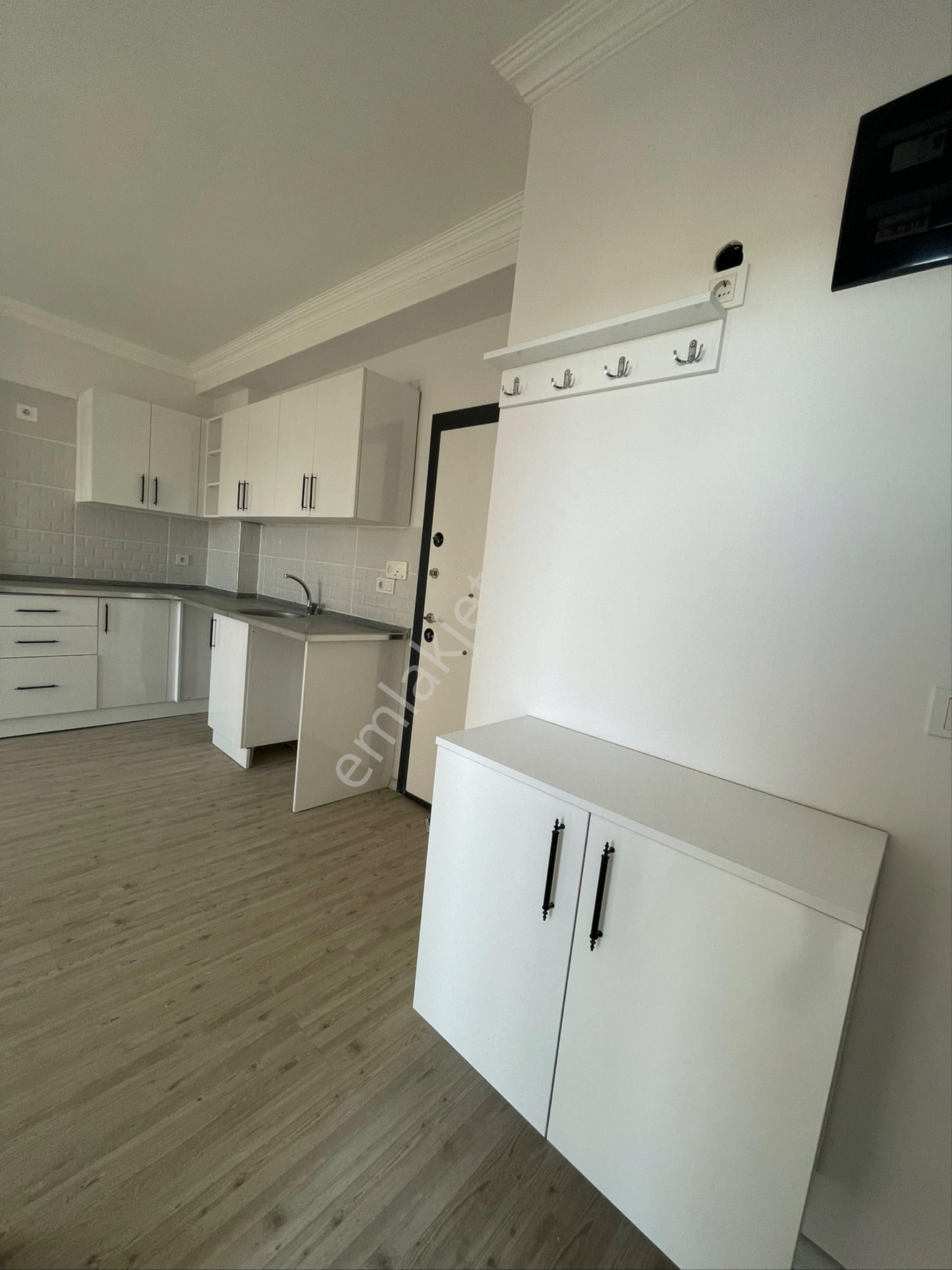 Çarkıpare`de~az~katlı~sıfır~oturuma~hazır~geniş~yatırımlık~daire - Görsel 13