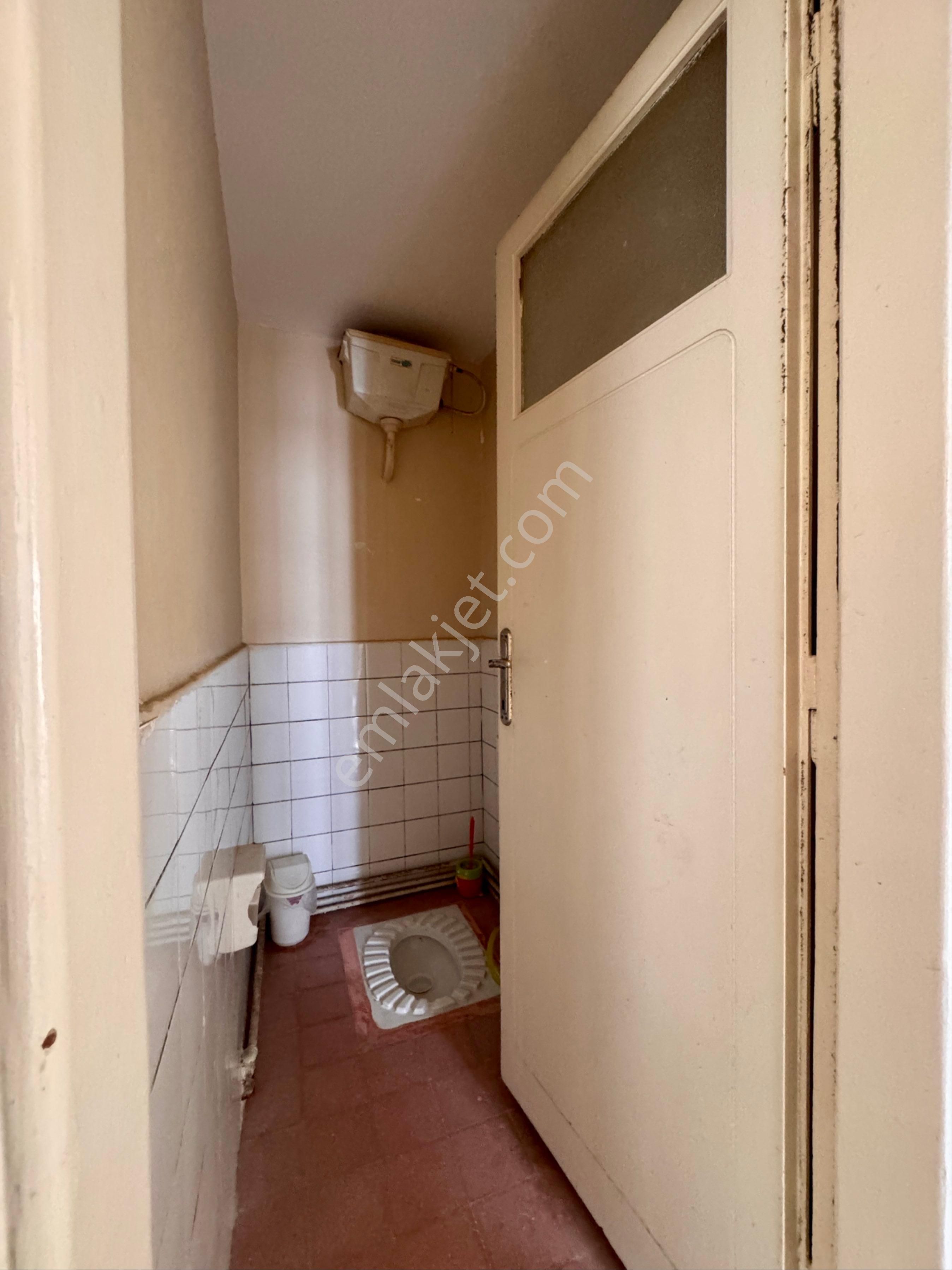 Reşatbey Mah-ordu Cad-gazi Okuluna Yakın 3.kat 3+1 Kiralık Daire - Görsel 10