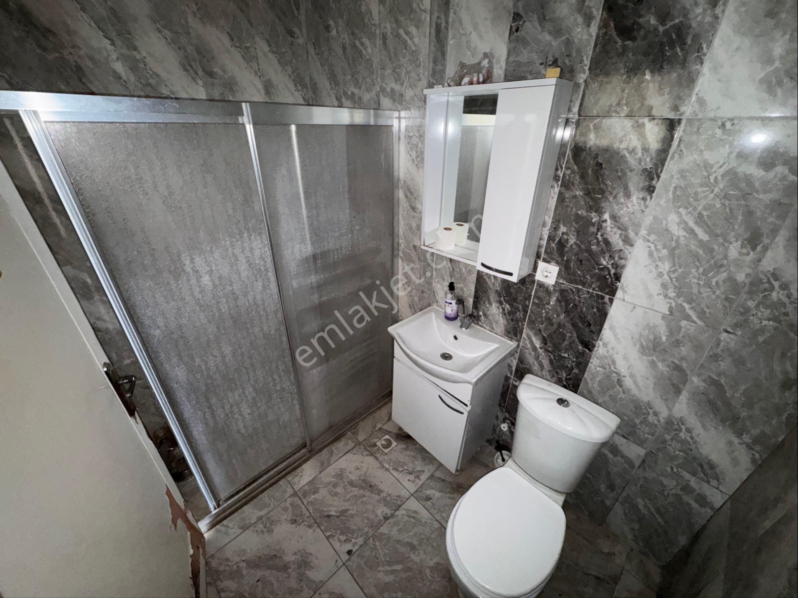 Reşatbey Mah-ordu Cad-gazi Okuluna Yakın 3.kat 3+1 Kiralık Daire - Görsel 14