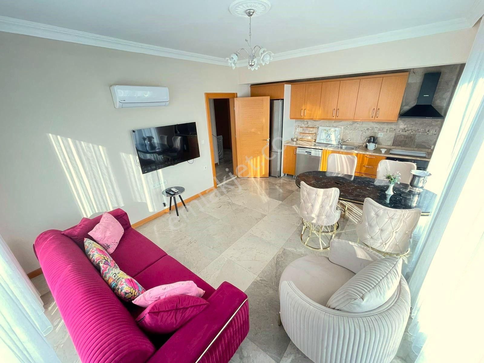 Goldhouse Dan Kiralık Foça Da Ferah Full Eşyalı 2+1 Daire