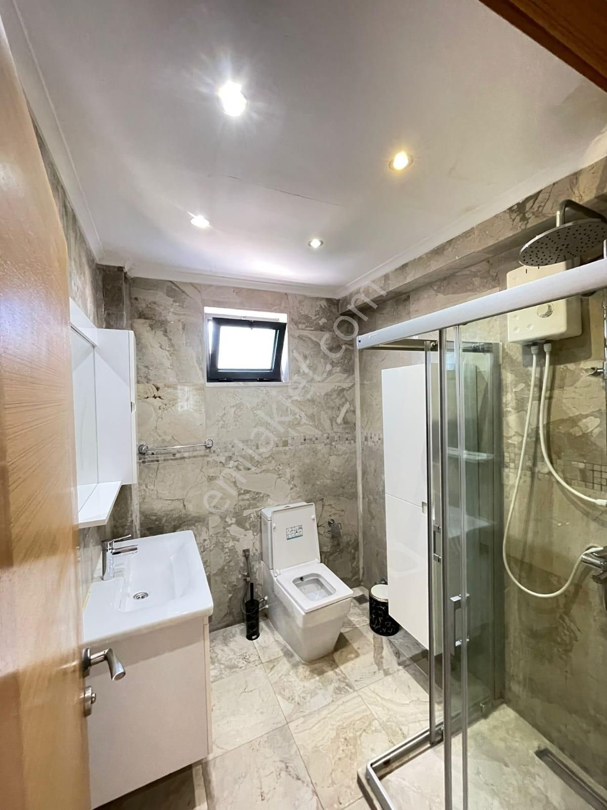 Goldhouse Dan Kiralık Foça Da Ferah Full Eşyalı 2+1 Daire - Görsel 16