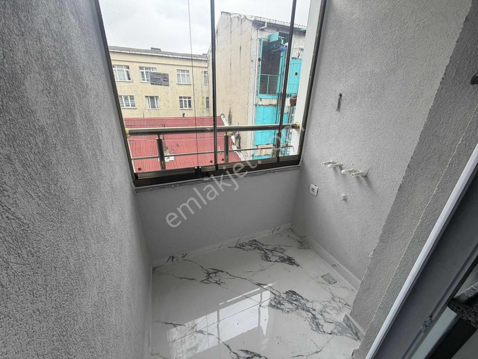 Önlü'den M.akif'de Merkezi Konum'da 3+3 Sıfır Kiralık Dublex - Görsel 15