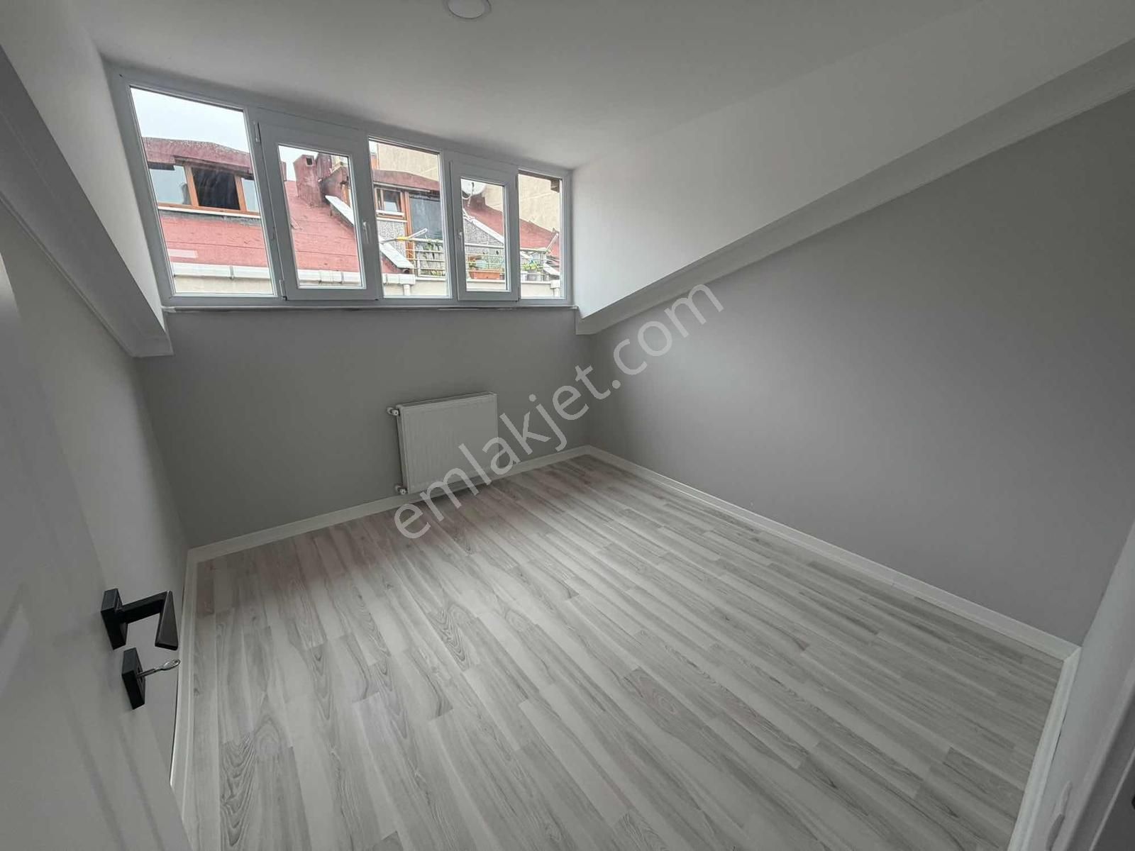 Önlü'den M.akif'de Merkezi Konum'da 3+3 Sıfır Kiralık Dublex - Görsel 25