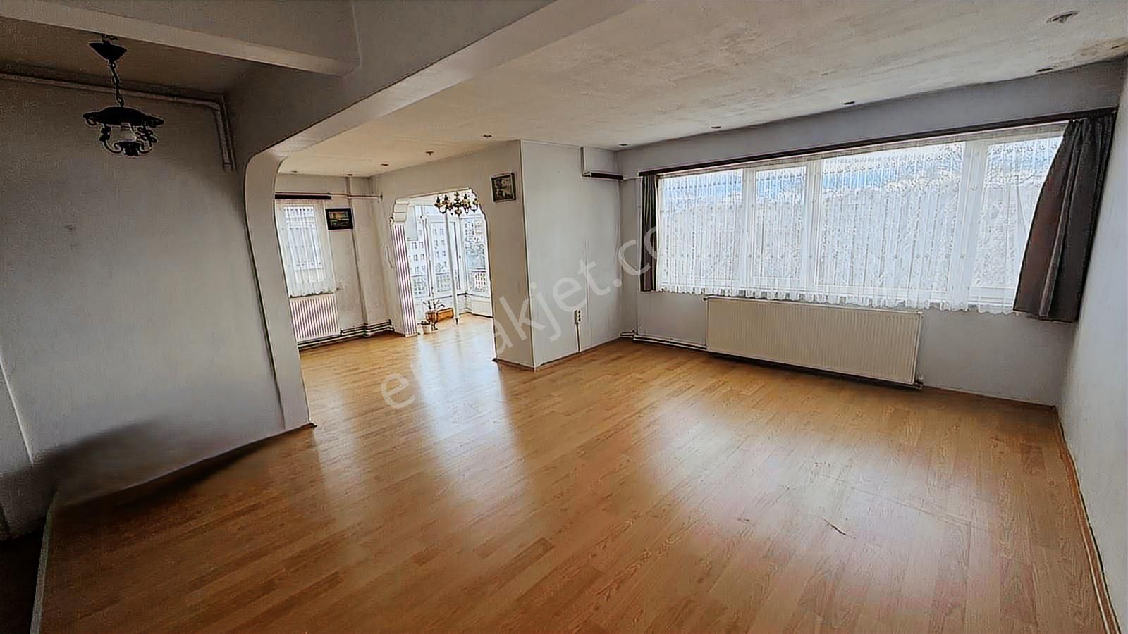 Kazımiye Mah. İşlek Lokasyonda Teraslı Kiralık Dubleks Daire - Görsel 5