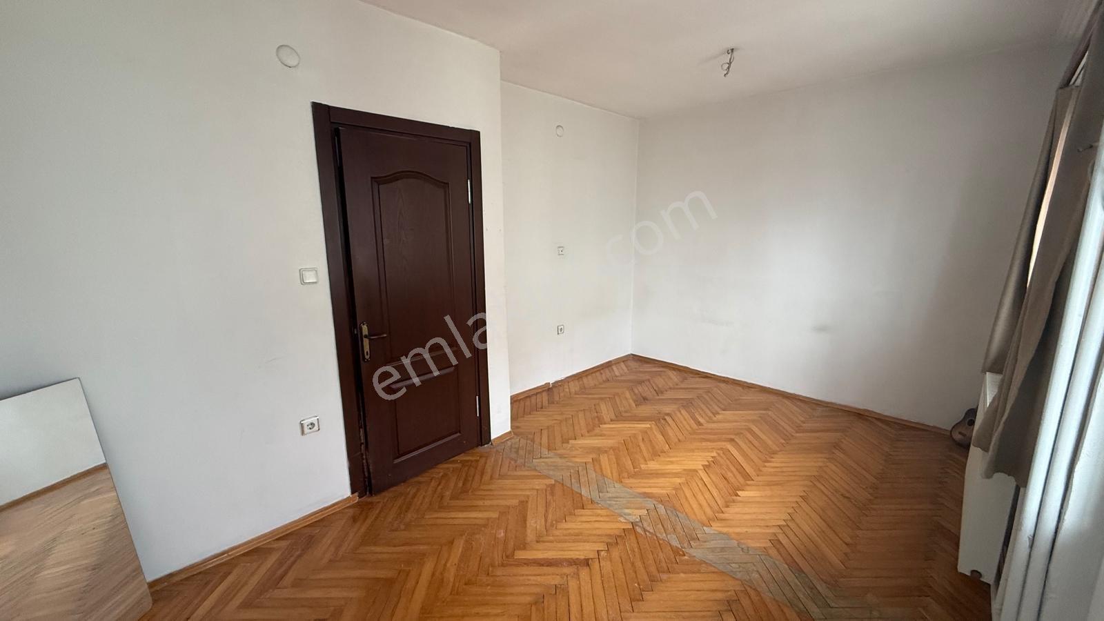 Kazımiye Mah. İşlek Lokasyonda Teraslı Kiralık Dubleks Daire - Görsel 3