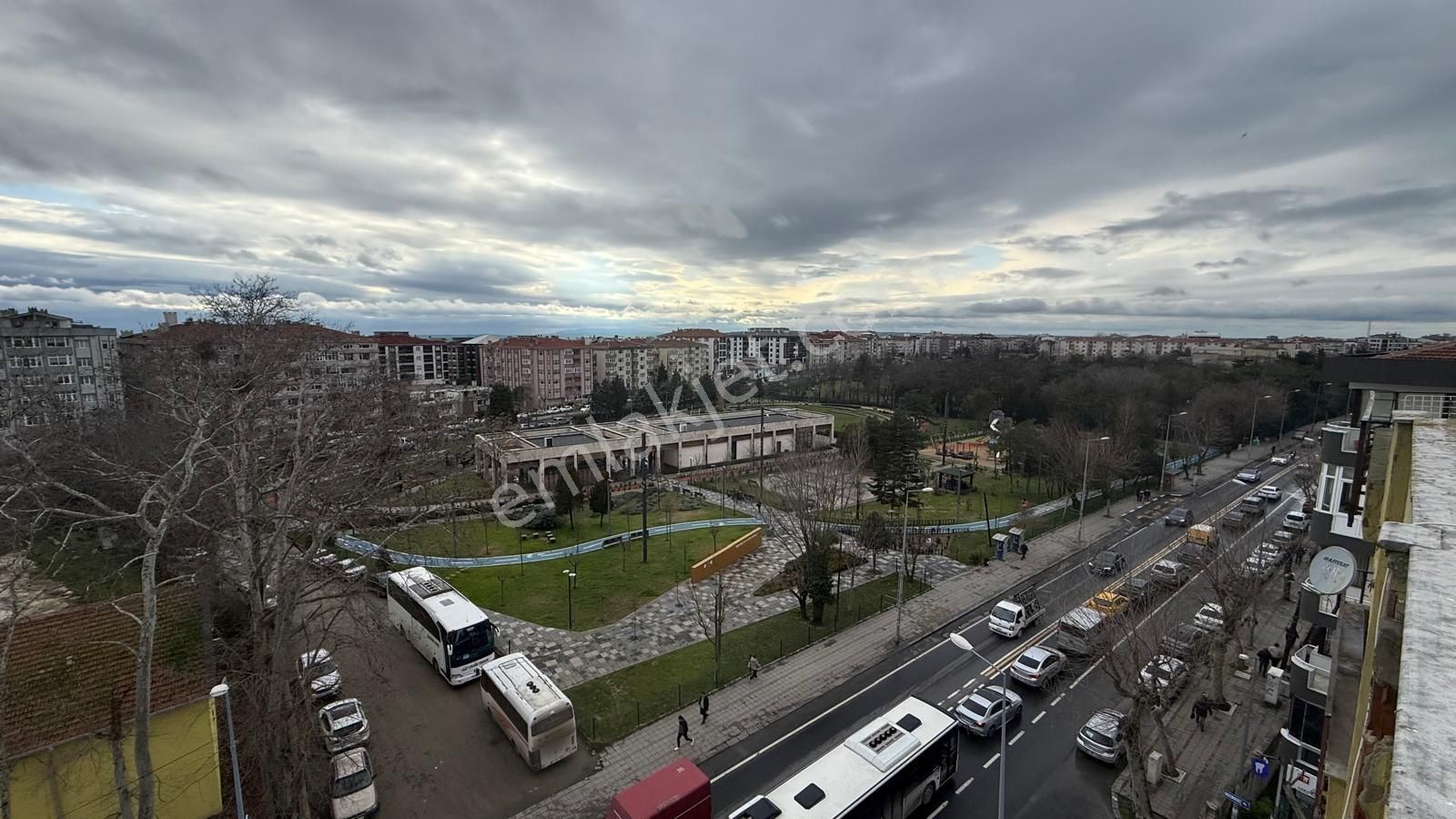 Kazımiye Mah. İşlek Lokasyonda Teraslı Kiralık Dubleks Daire - Görsel 8