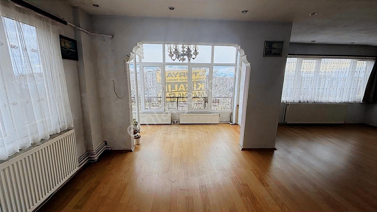 Kazımiye Mah. İşlek Lokasyonda Teraslı Kiralık Dubleks Daire - Görsel 17
