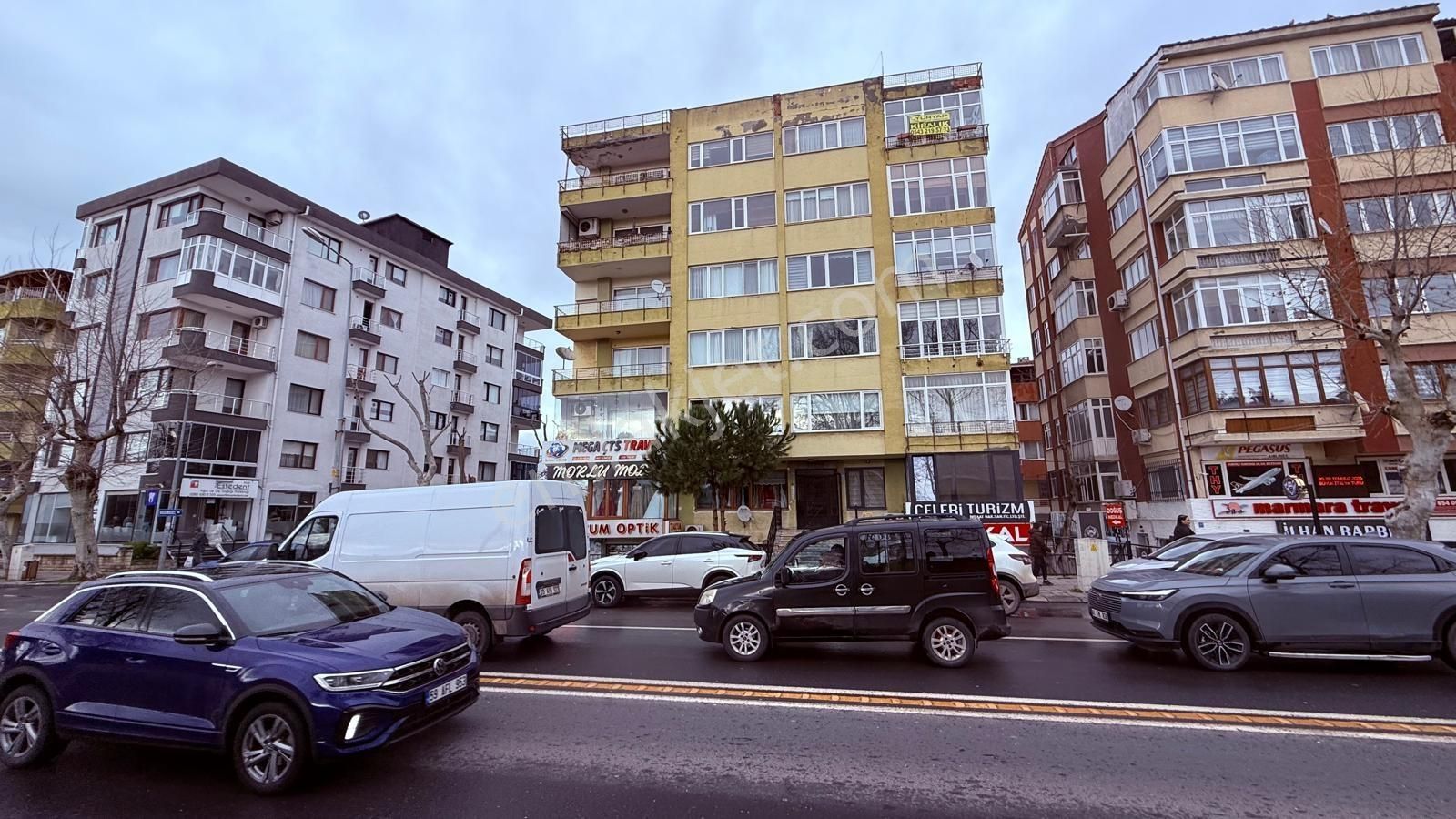 Kazımiye Mah. İşlek Lokasyonda Teraslı Kiralık Dubleks Daire - Görsel 11