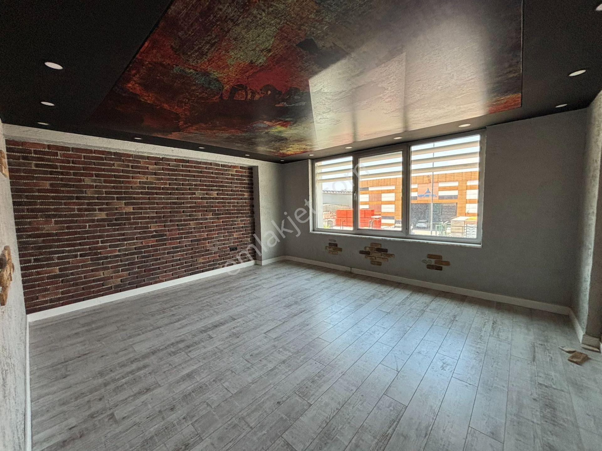 İzmit Çarşı Yapı Sitesinde 37 M² İki Bölmeli Kiralık Ofis - Görsel 7