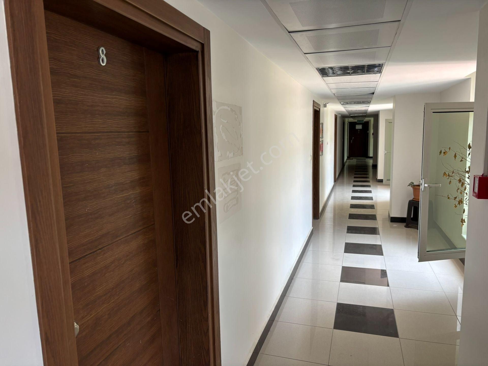 İzmit Çarşı Yapı Sitesinde 37 M² İki Bölmeli Kiralık Ofis - Görsel 4