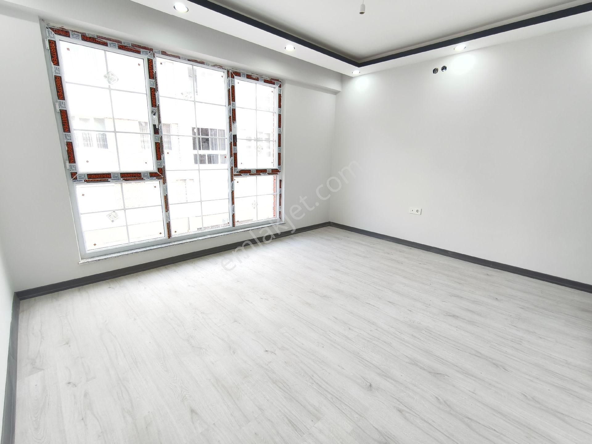 Pera'dan 71 Evler,ertaş Cd. Yakını,sıfır Bina, 2+0 Satılık Daire - Görsel 7