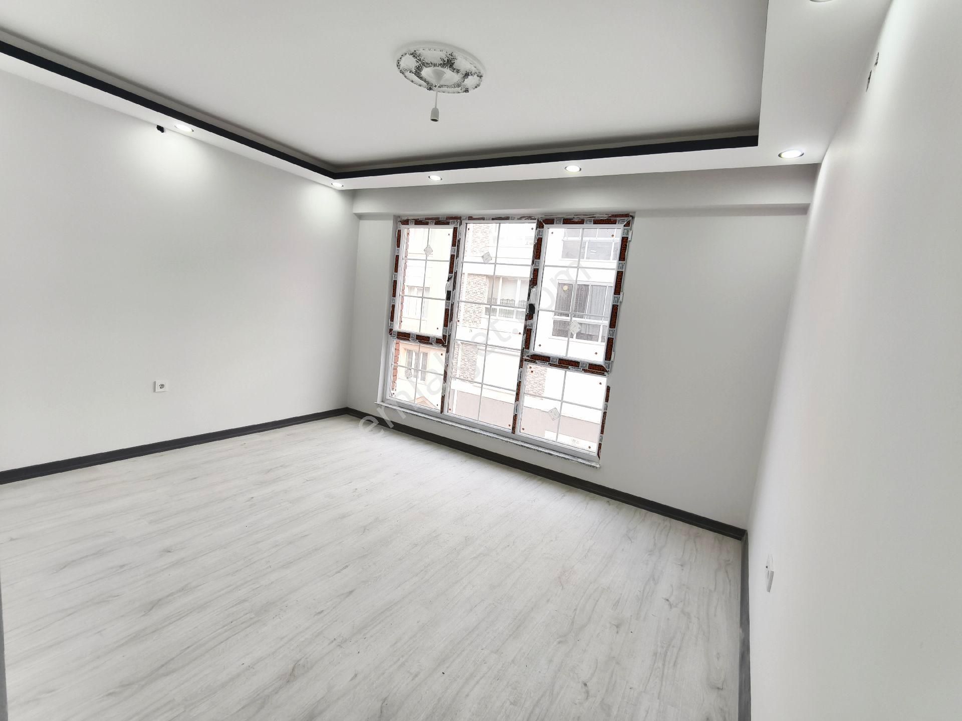 Pera'dan 71 Evler,ertaş Cd. Yakını,sıfır Bina, 2+0 Satılık Daire - Görsel 4