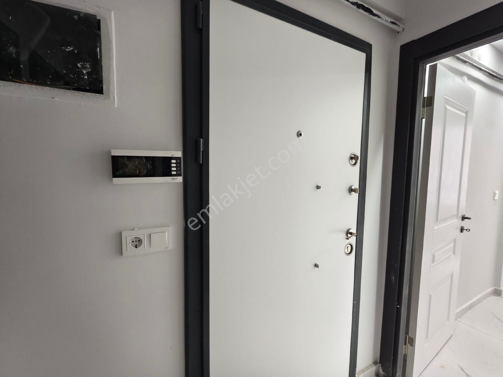 Pera'dan 71 Evler,ertaş Cd. Yakını,sıfır Bina, 2+0 Satılık Daire - Görsel 14