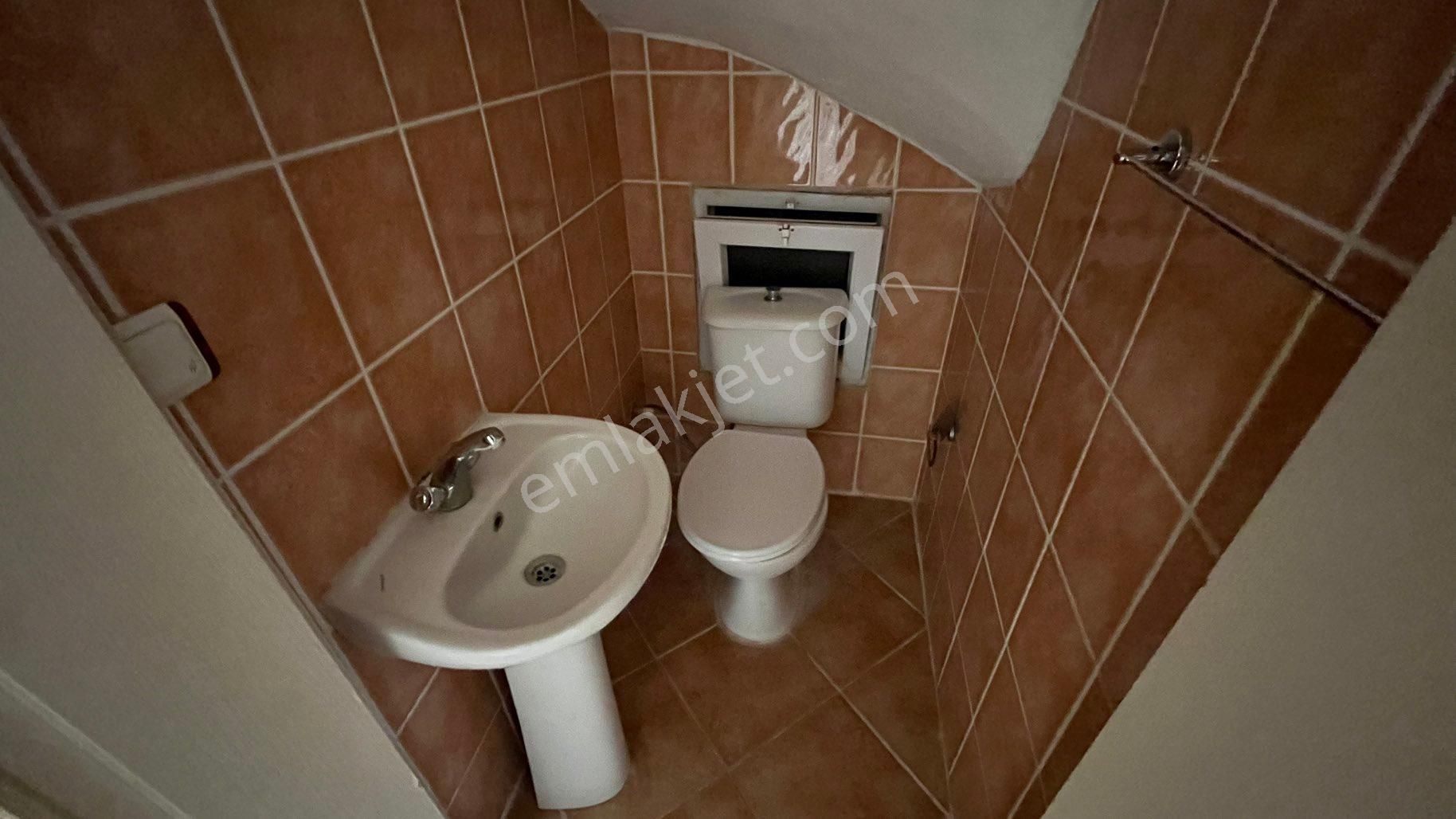 Beldibinde 3+1 Kapalı Mutfak Boş Büyük Daire - Görsel 6