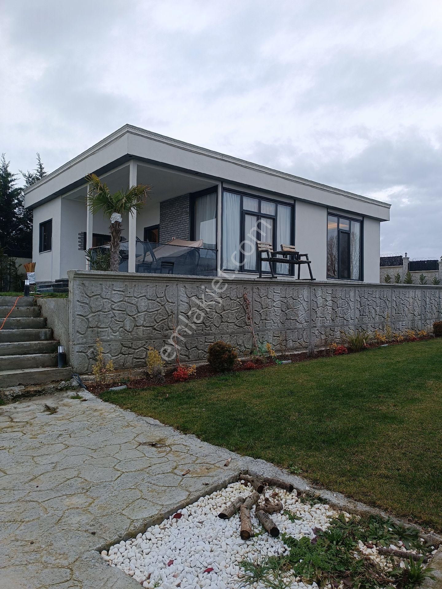 Çatalça İhsaniyede Köye Yakın 1 Dönüm İçinde Lüks Eşyalı Yazlık - Görsel 10