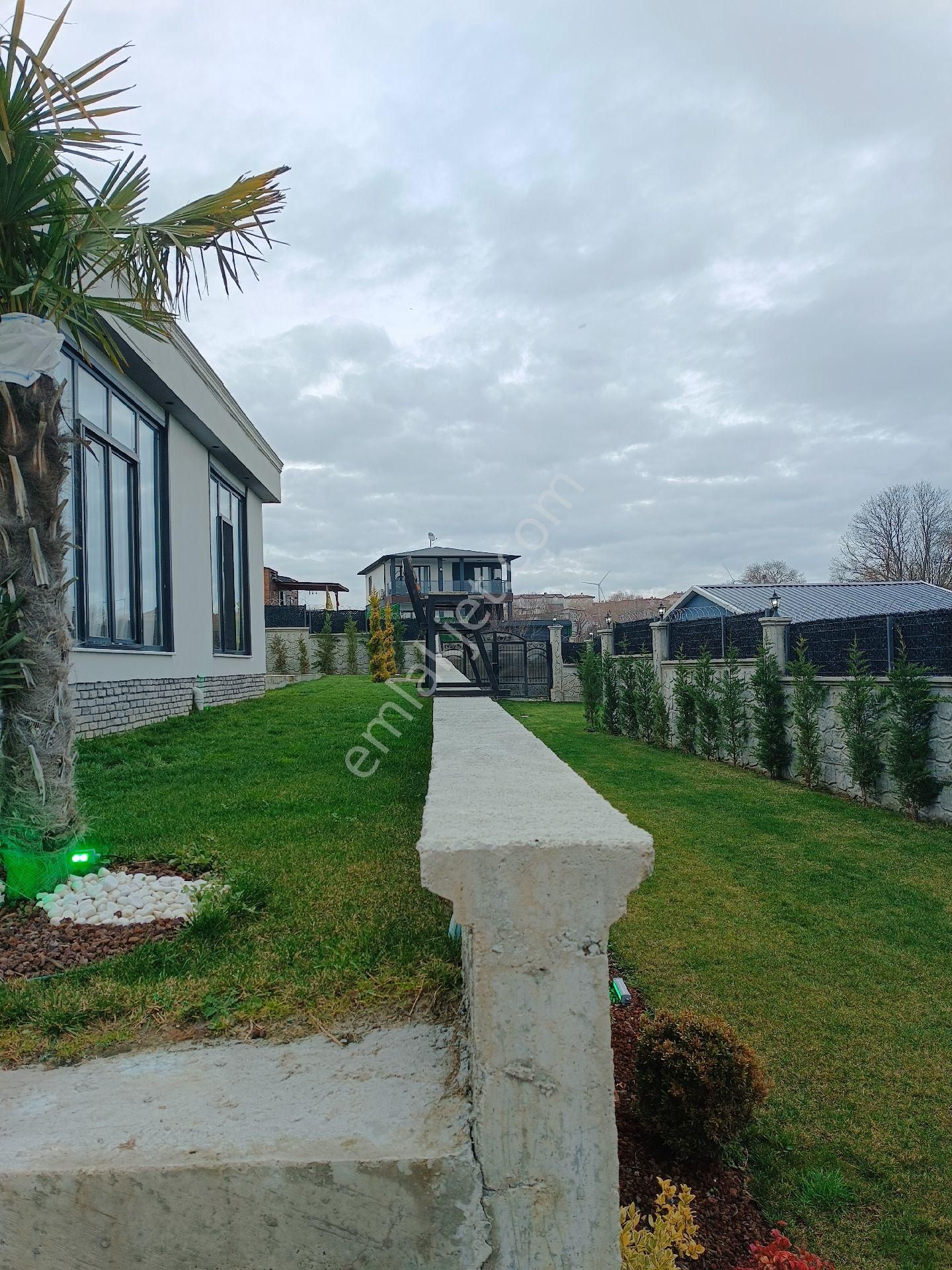 Çatalça İhsaniyede Köye Yakın 1 Dönüm İçinde Lüks Eşyalı Yazlık - Görsel 8