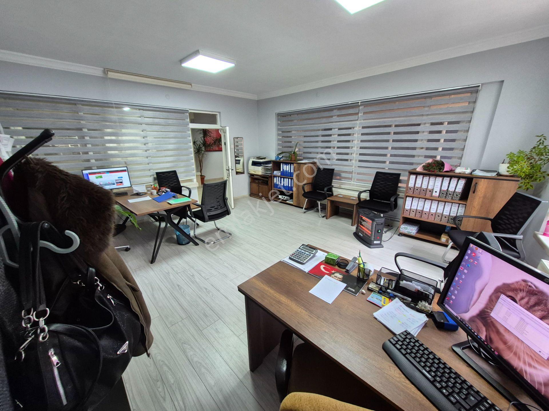 İvedik Cad.üzeri 30 M² Ofis - Kat Mülkiyetli Avukatlar Pasajında - Görsel 9