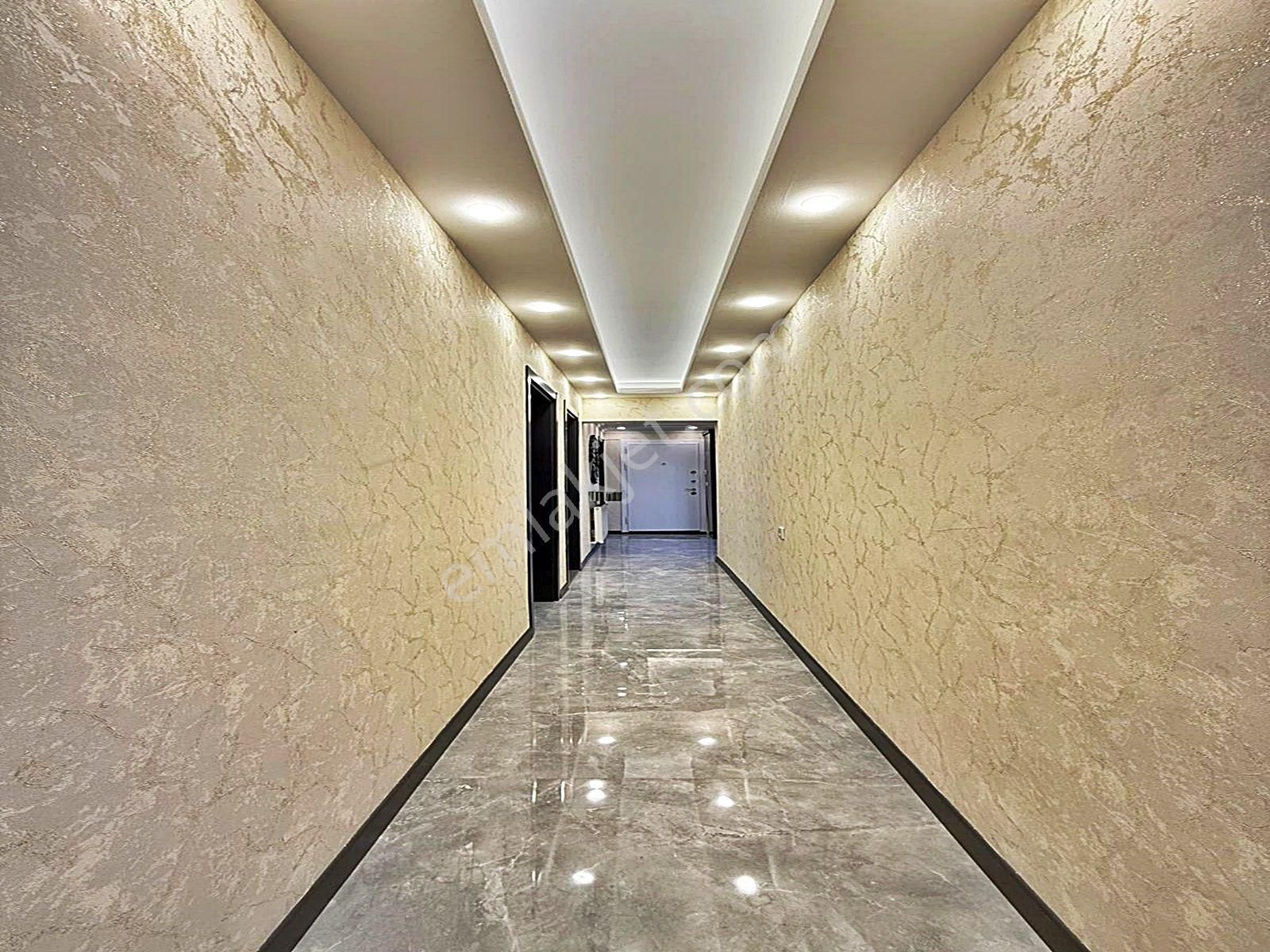 Beylikdüzünde Site İçinde Ultra Lüks Yapımlı 3+1 Satılık Daire !!! - Görsel 30