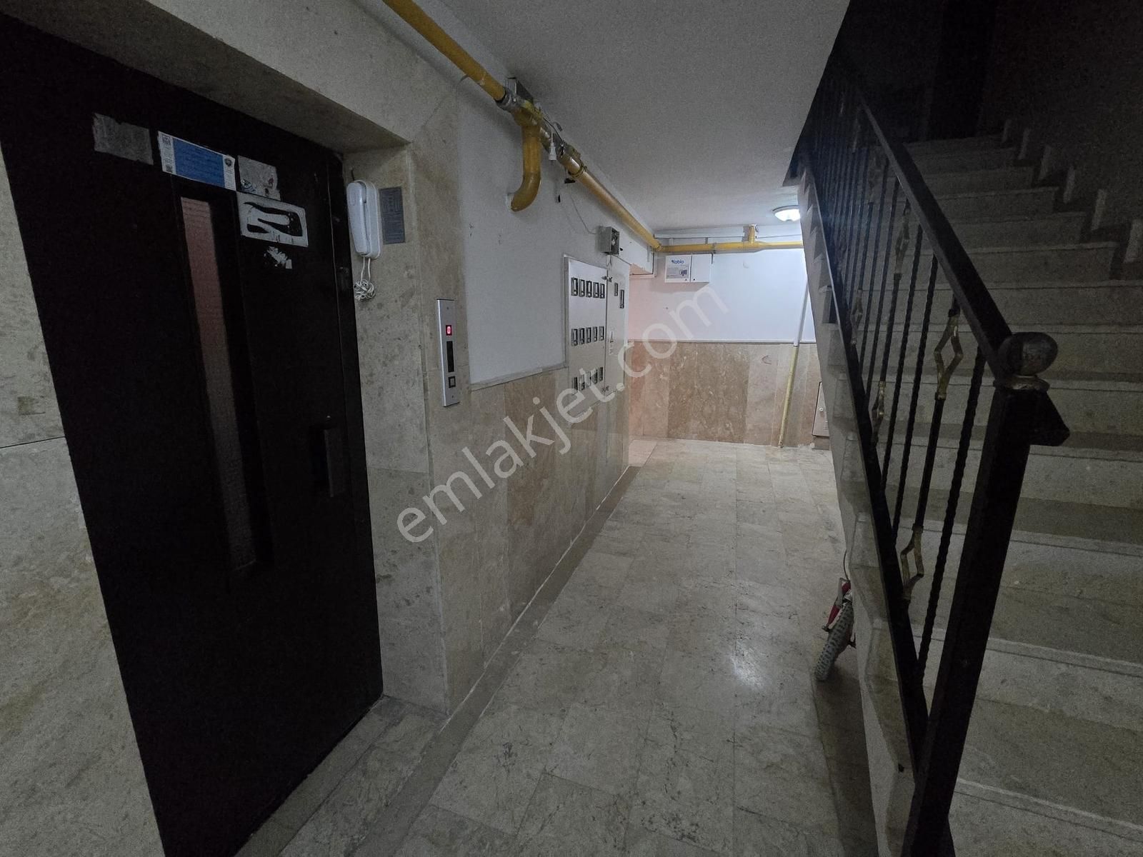 Tırpan'dan Hilalas Sit. İçerisinde 3+1 140m2 Kiralık Daire - Görsel 23