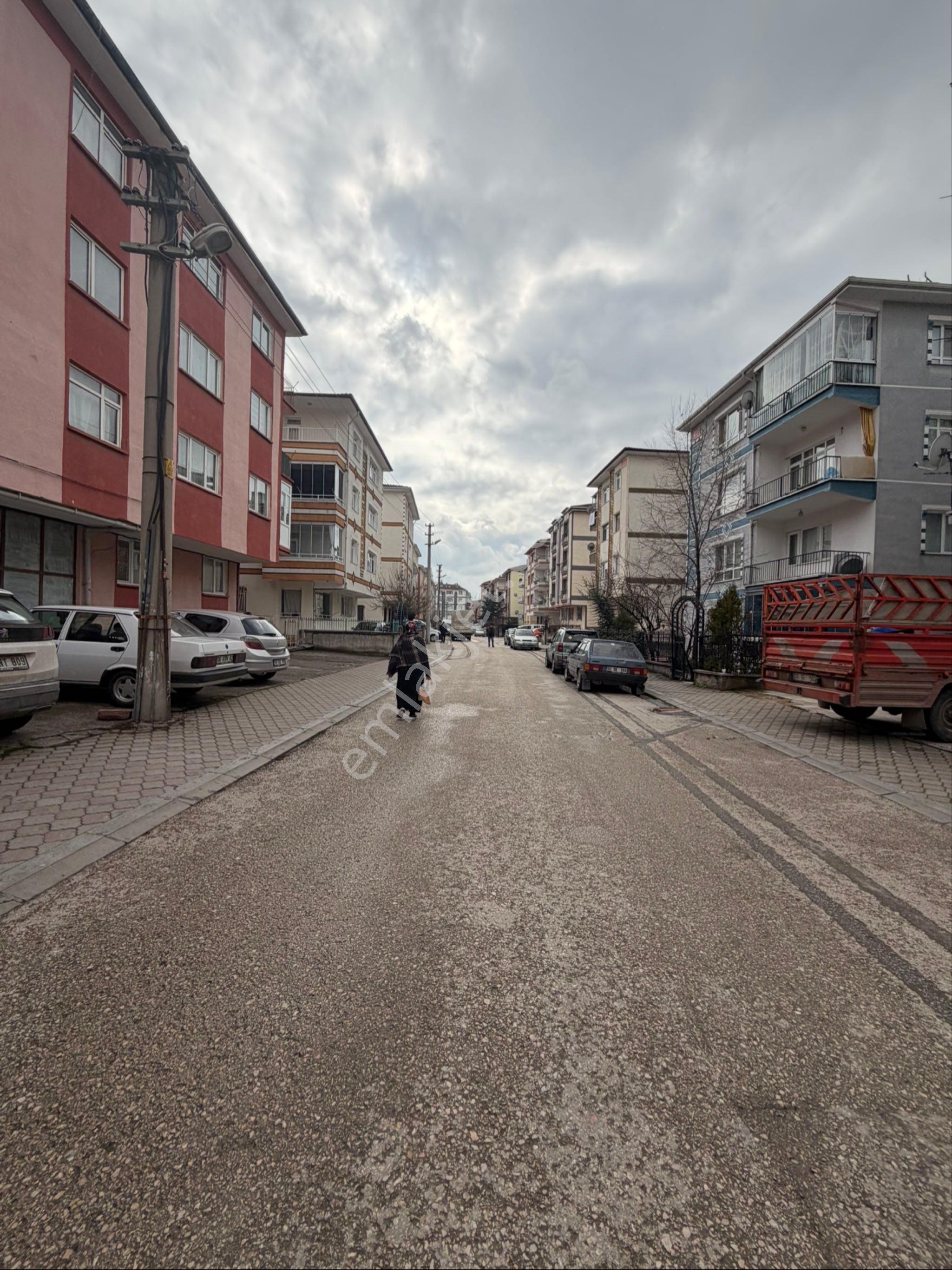 A L C Den Ara Katta Merkezi Konumda 3+1 Kiralık Daire - Görsel 2